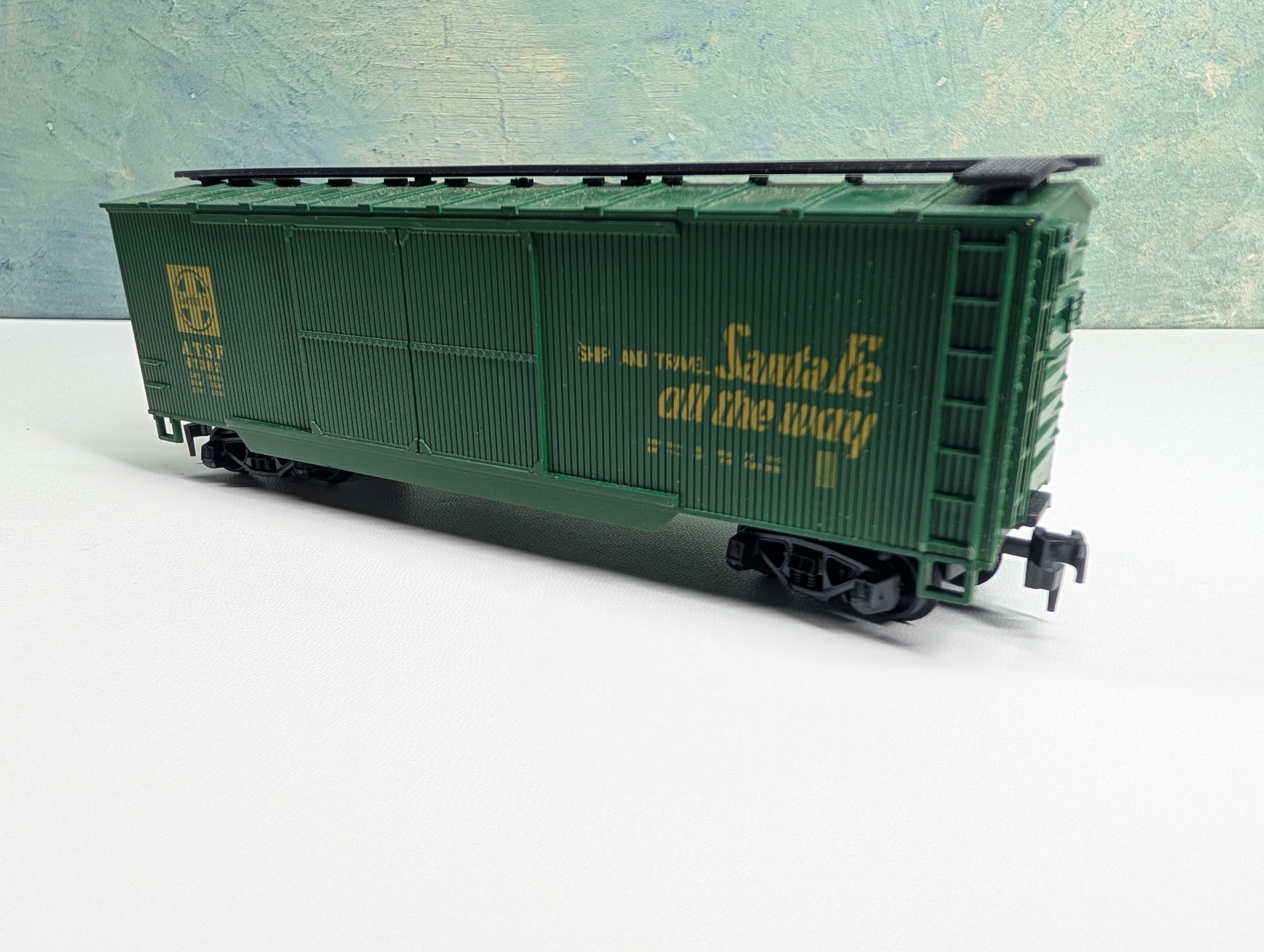 USED Roco HO Scale 40' Box Car Santa Fe ATSF #67382