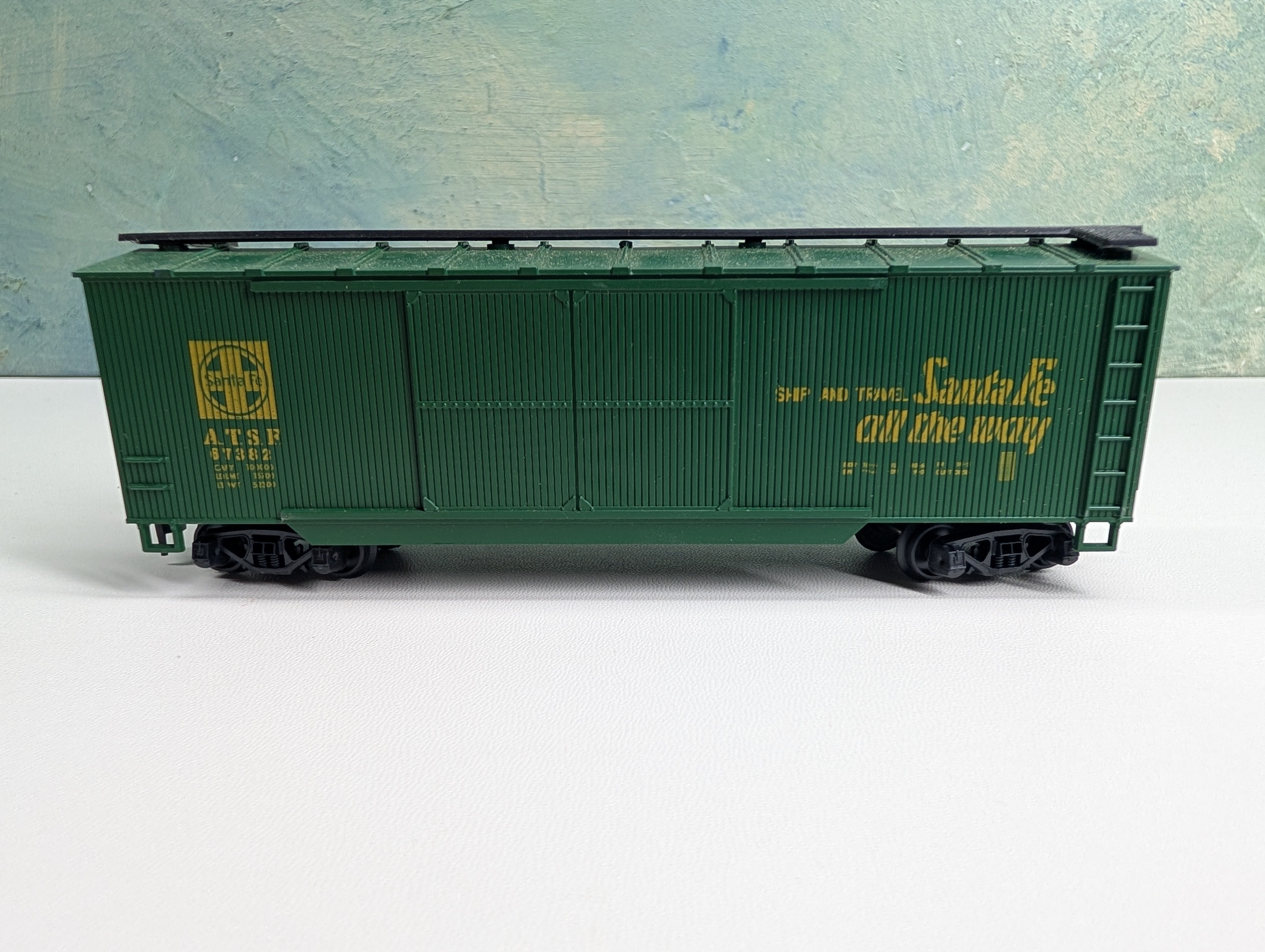 USED Roco HO Scale 40' Box Car Santa Fe ATSF #67382