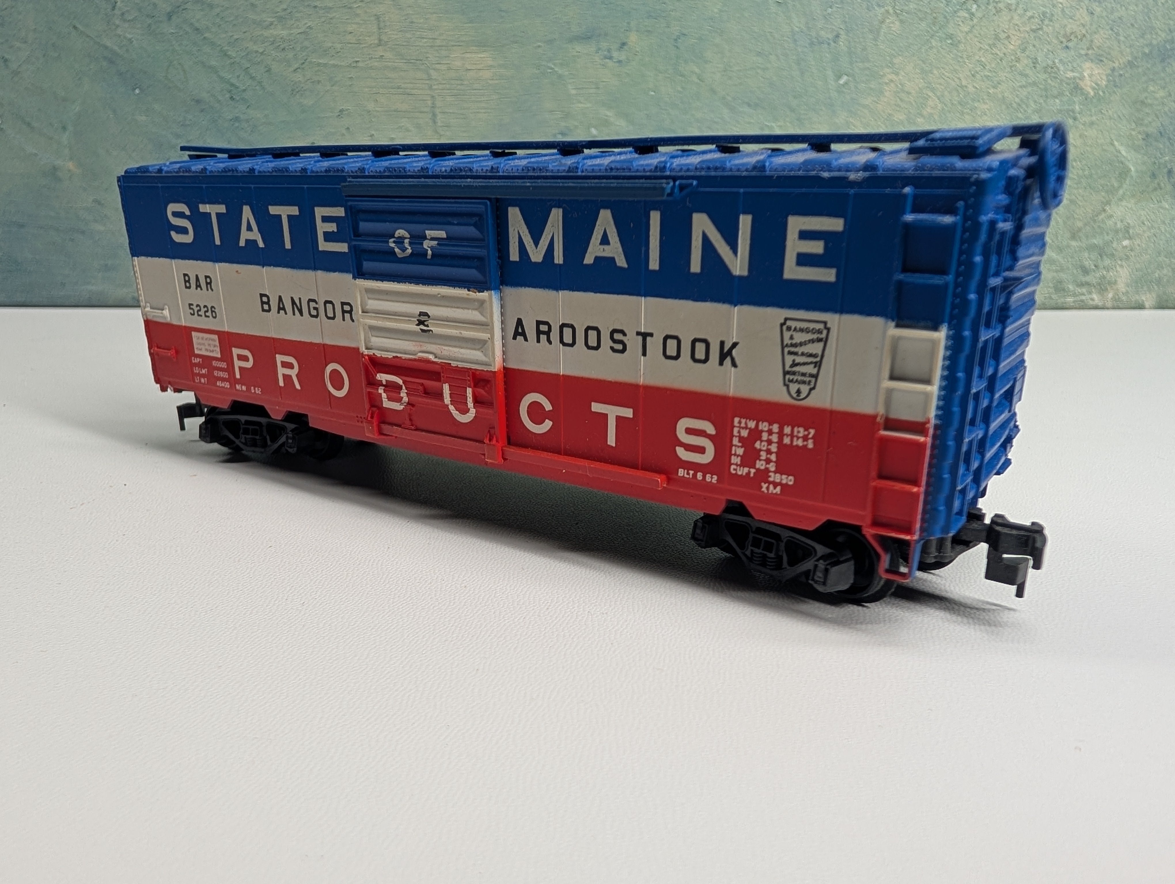 USED HO Scale 40' Box Car Bangor and Aroostook BAR #5226