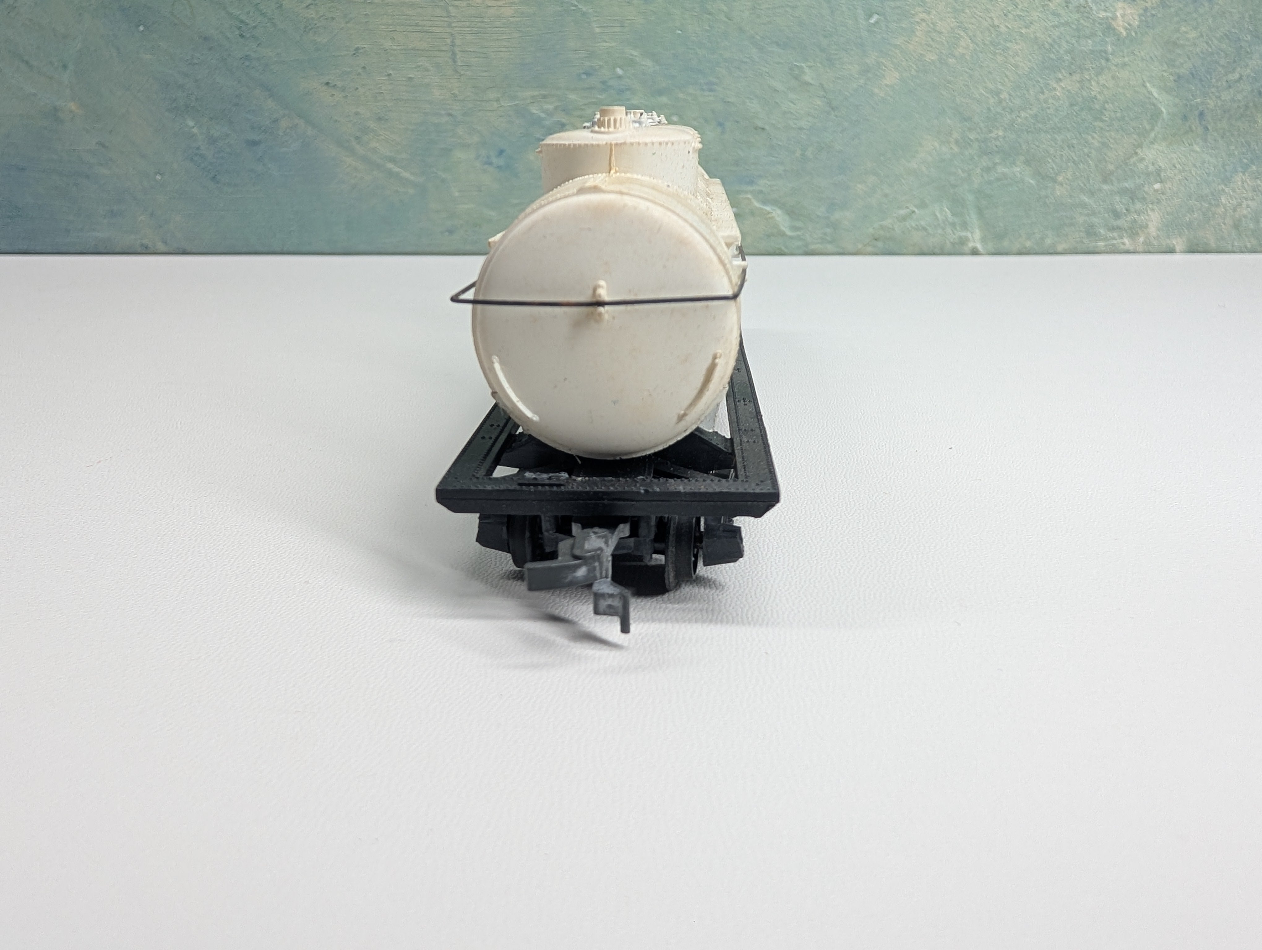USED HO Scale Triple Dome Tank Car Atlantic AX #340