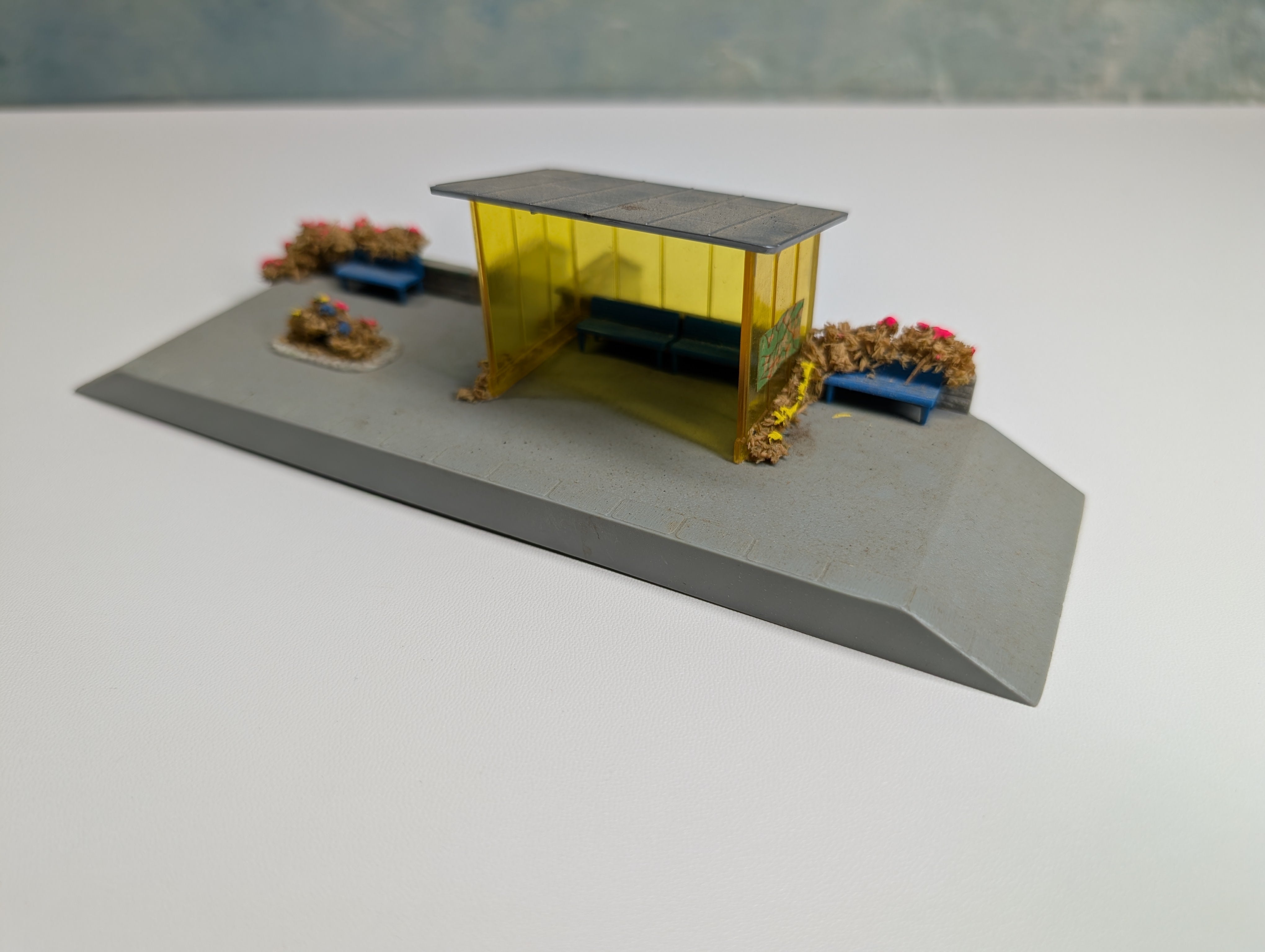 USED Hoffmann HO Scale Suburban Station