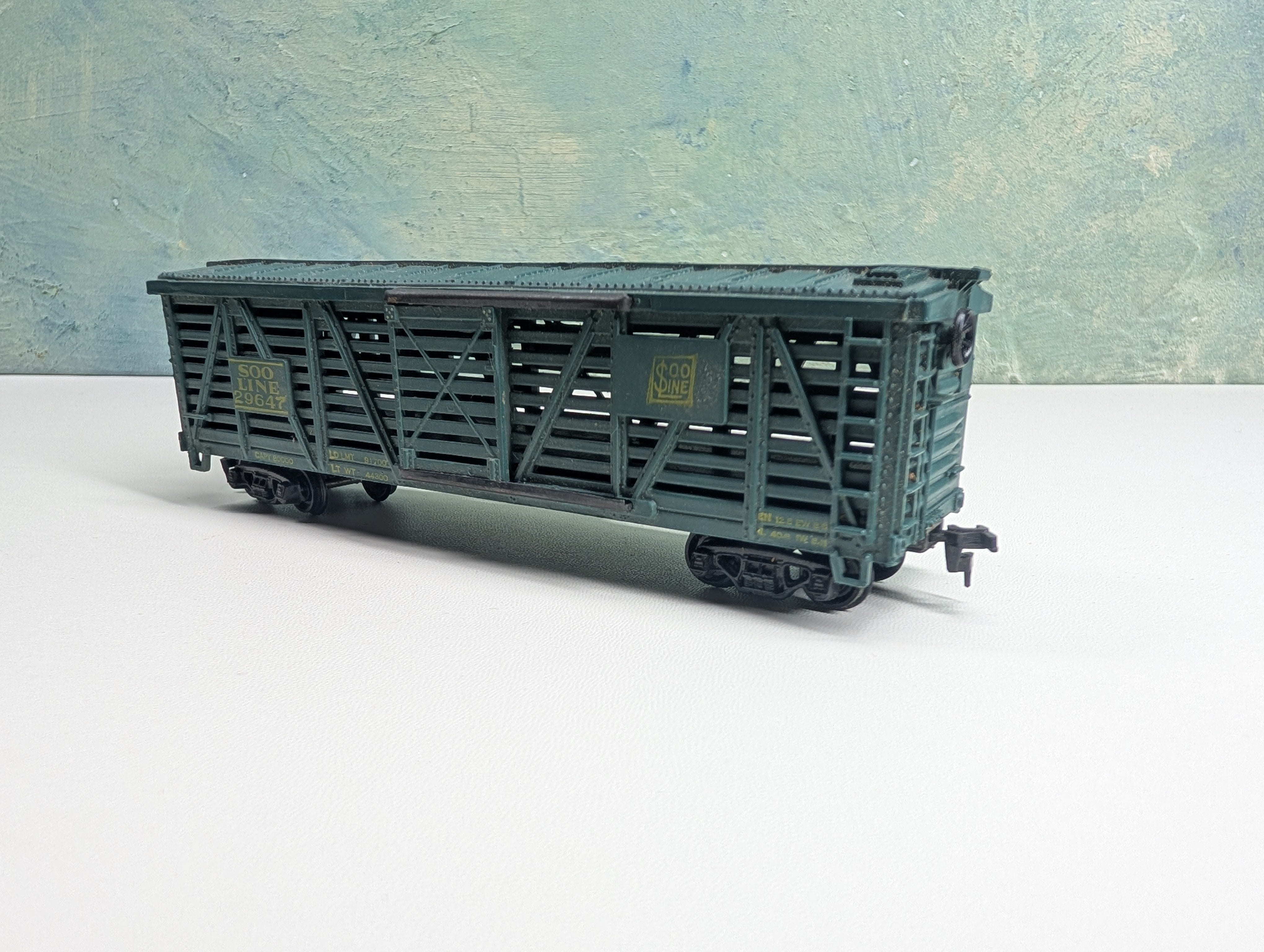 USED HO Scale Cattle Stock Car SOO Line #29647