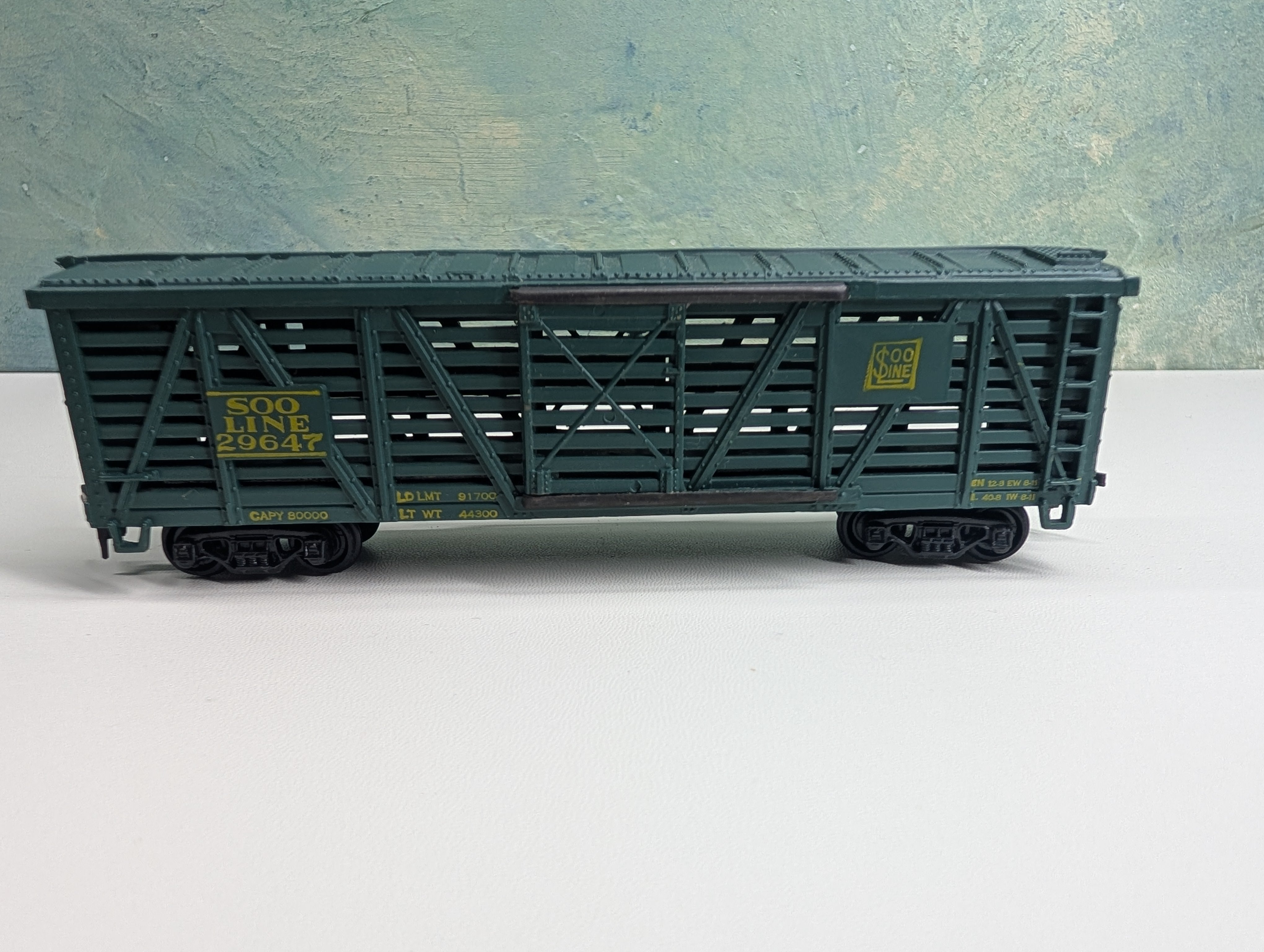 USED HO Scale Cattle Stock Car SOO Line #29647