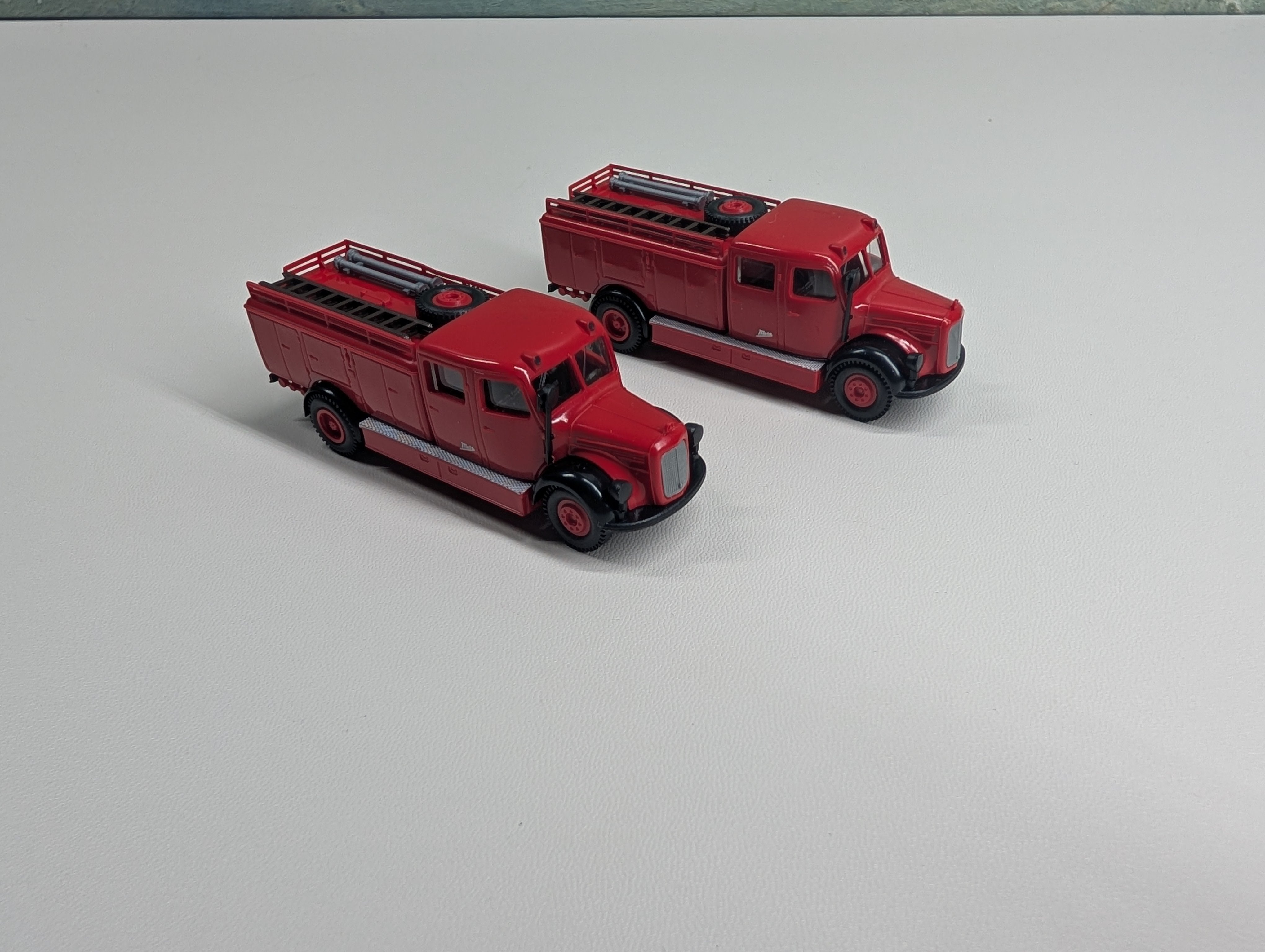 USED Brekina HO Scale Pair of Emergency Trucks Red w/ Roof Detail (2 pcs)
