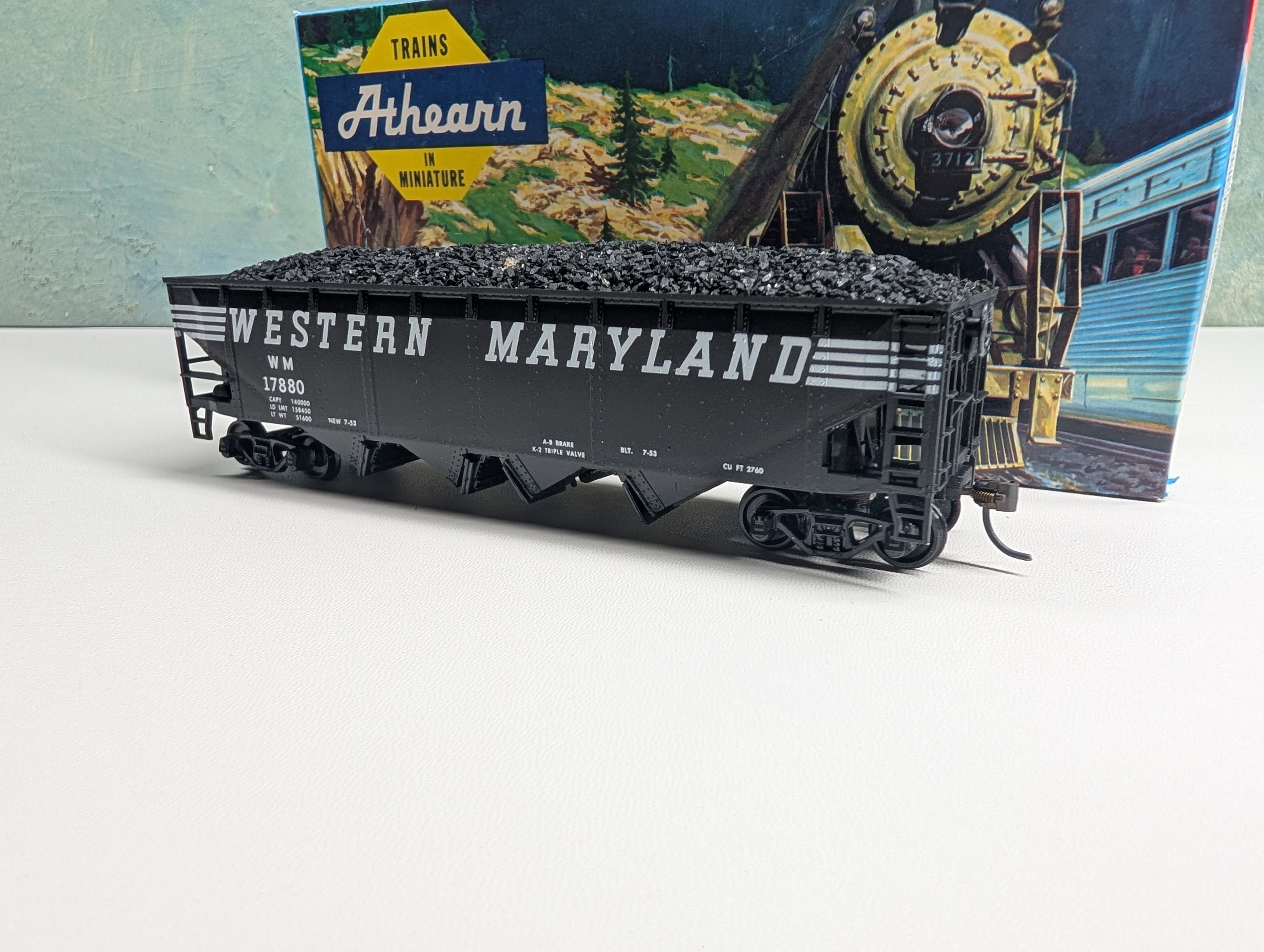 USED Athearn HO Scale Quad Hopper w/ Coal Load Western Maryland WM #17880 Bev-Bel