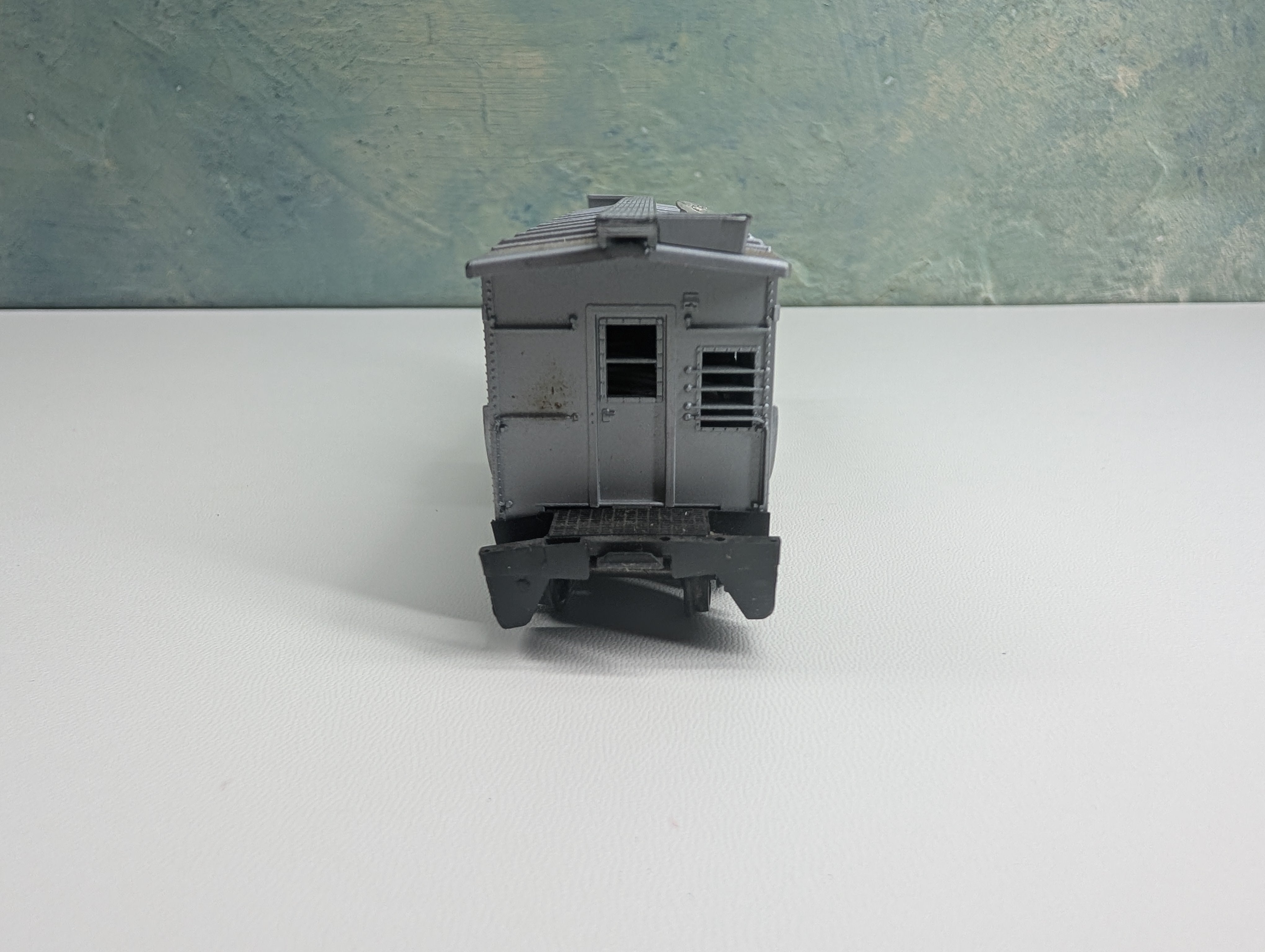 USED Athearn HO Scale Bay Window Caboose Burlington CB&Q #13520