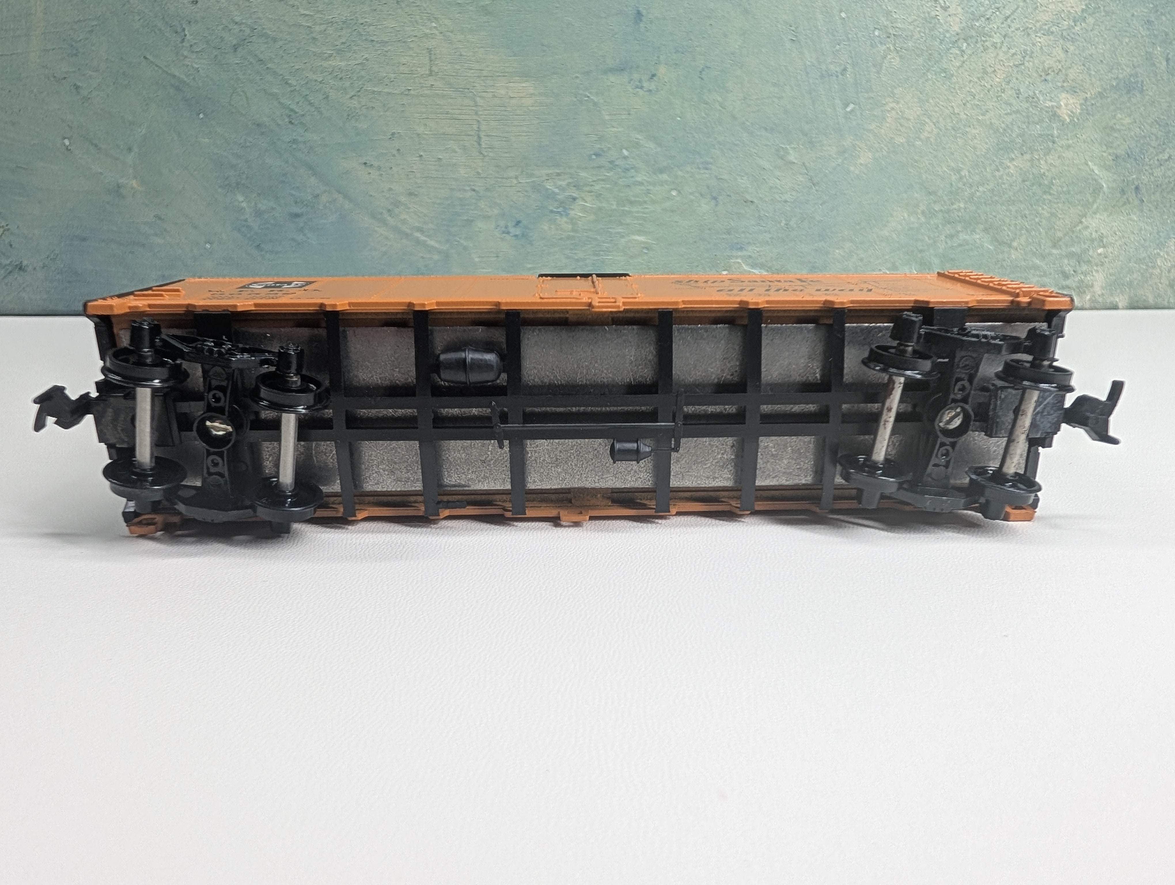 USED Athearn HO Scale 40' Reefer Santa Fe SFRD #36582
