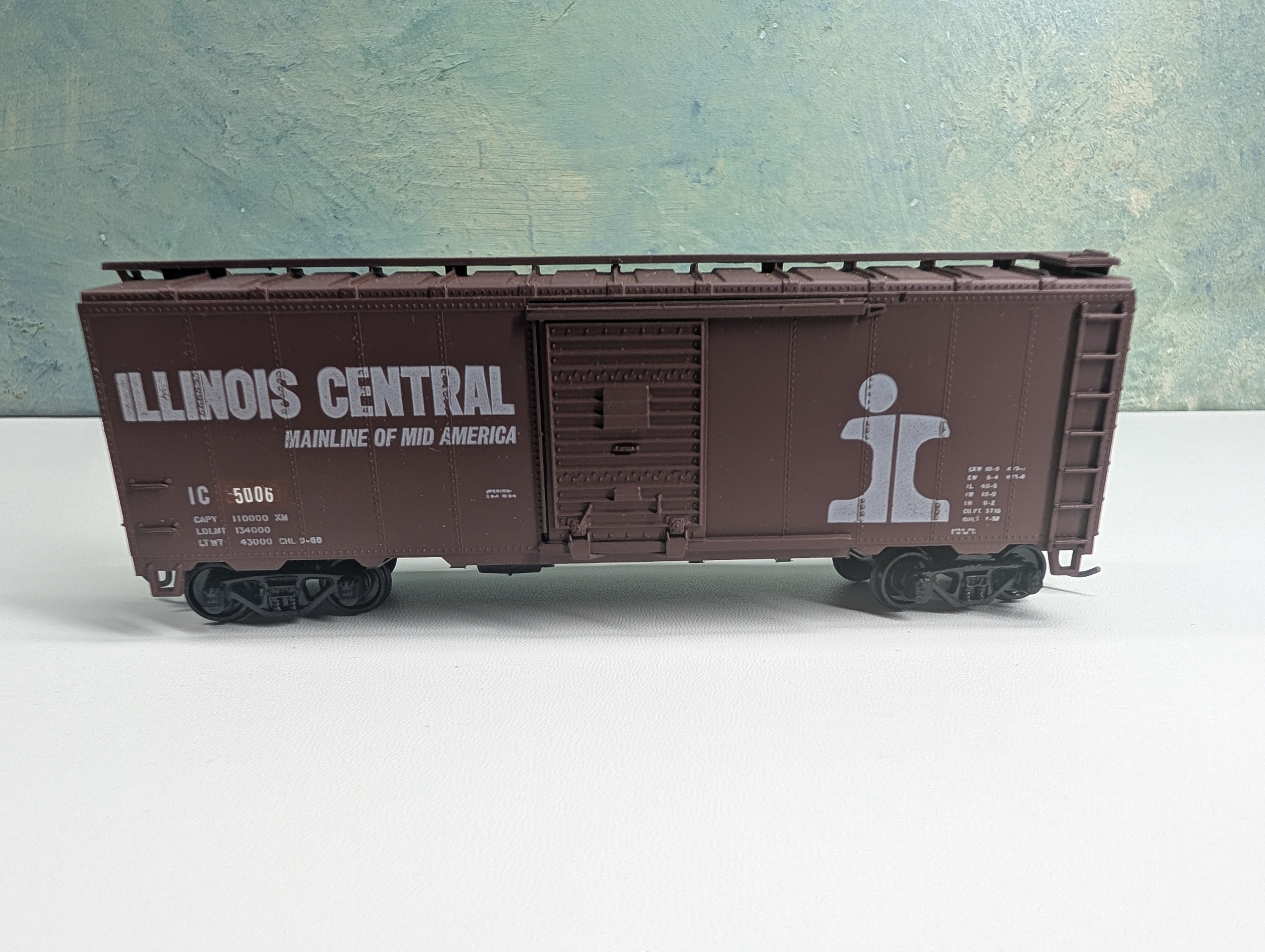 USED Athearn HO Scale 40' Box Car Illinois Central IC #5006