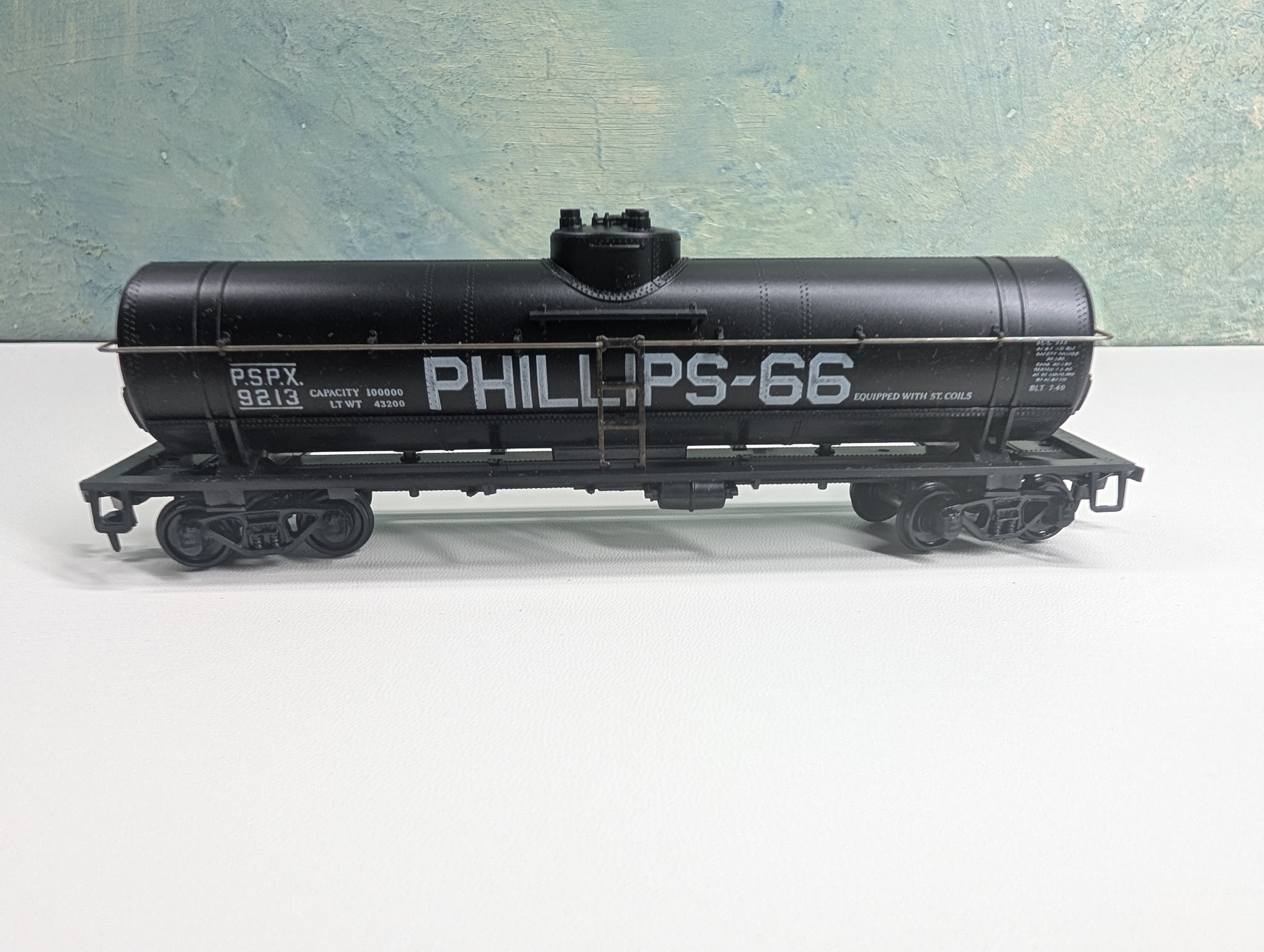 USED Athearn HO Scale Single Dome Tank Car Phillips 66 PSPX #9213