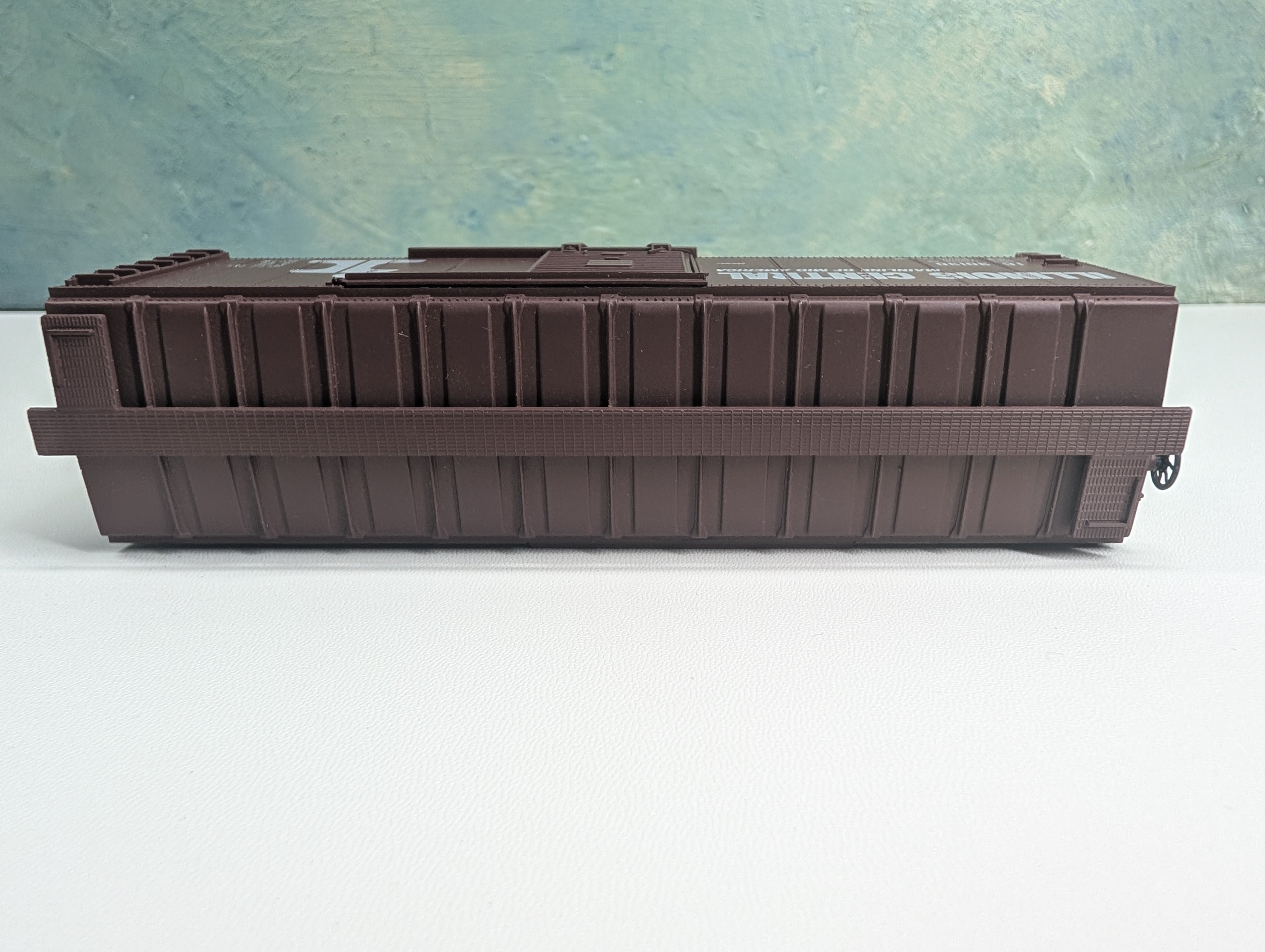 USED Athearn HO Scale 40' Box Car Illinois Central IC #30130