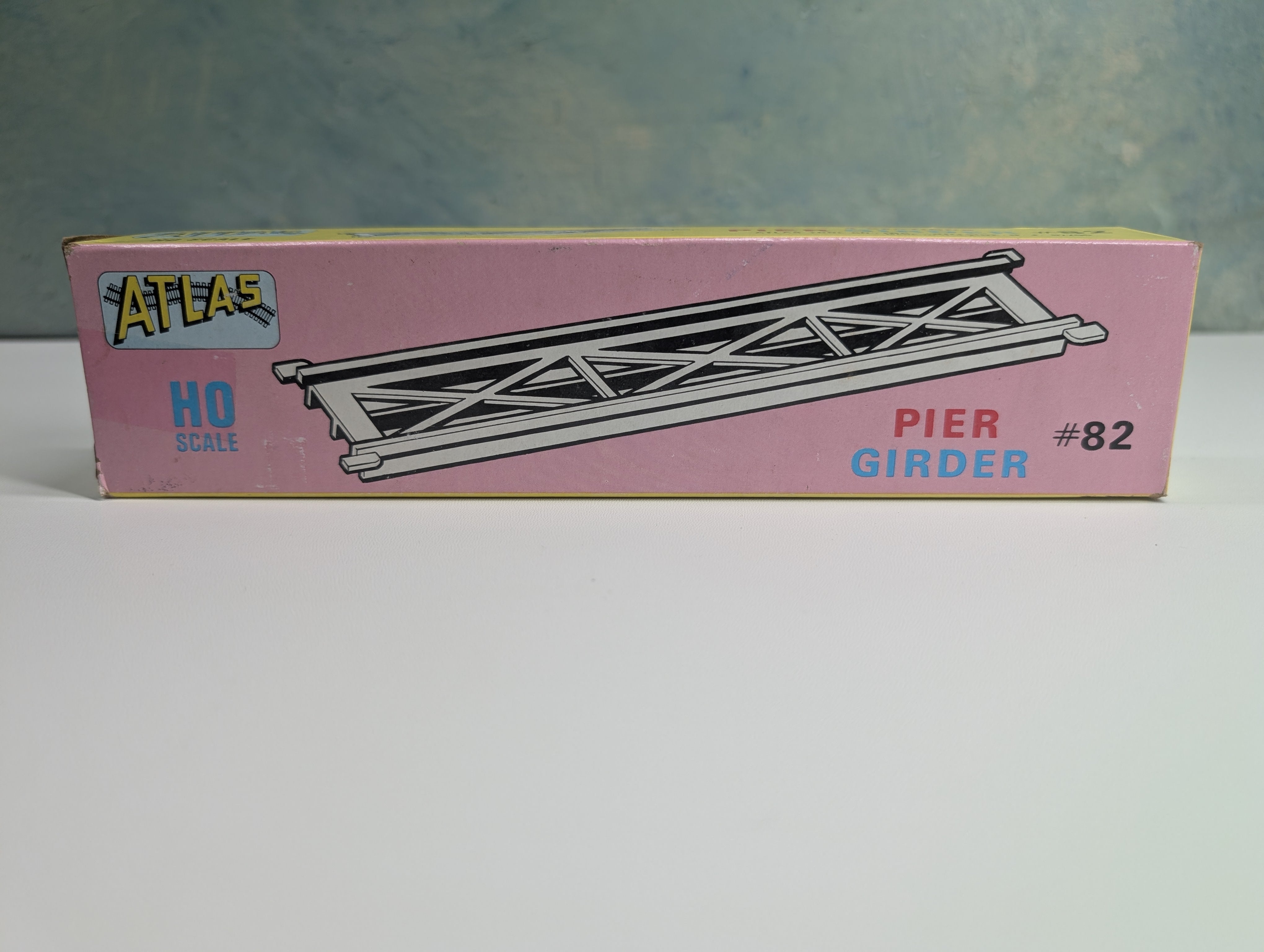 USED Atlas 82 HO Scale Pier Girder (4 Sections)