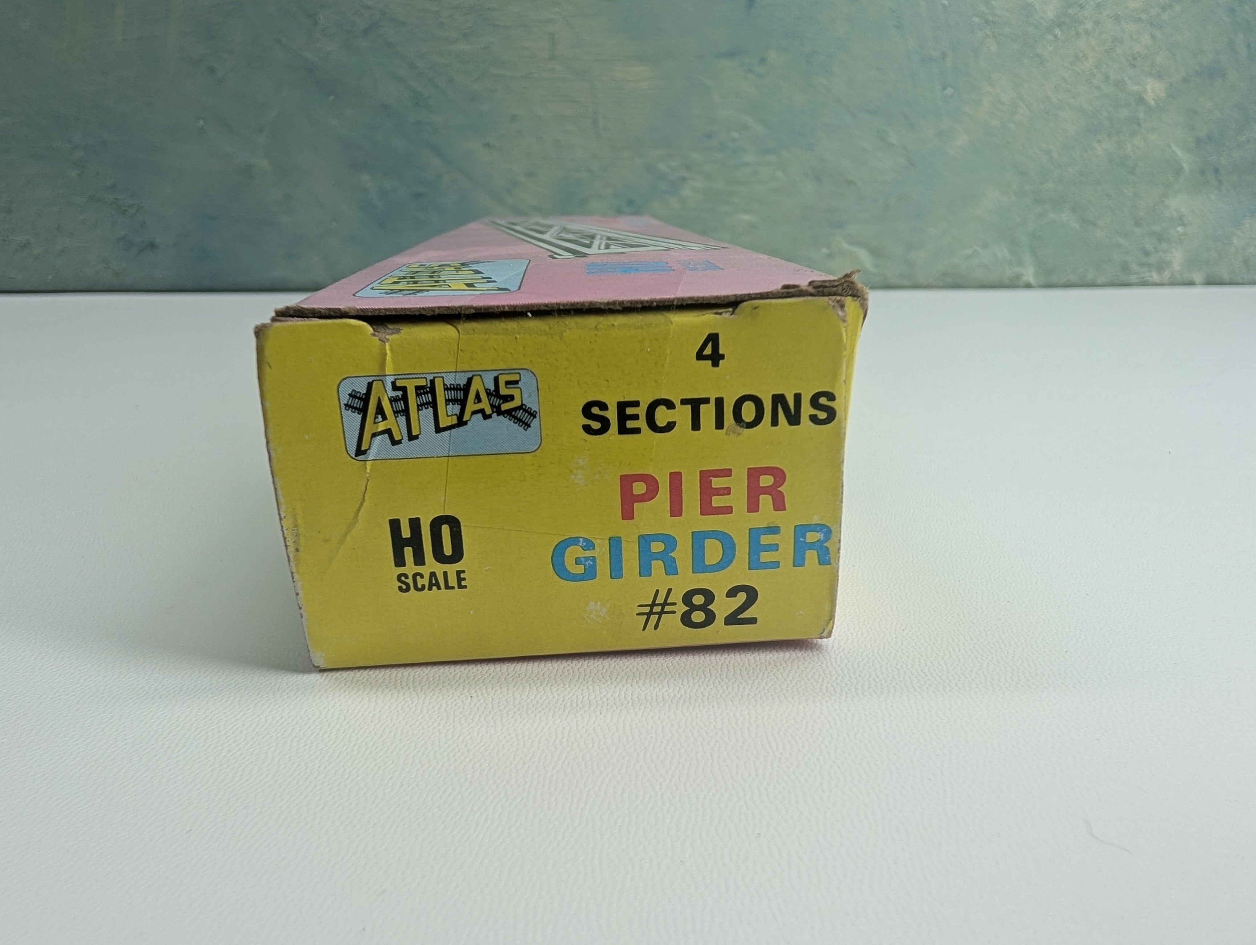 USED Atlas 82 HO Scale Pier Girder (4 Sections)