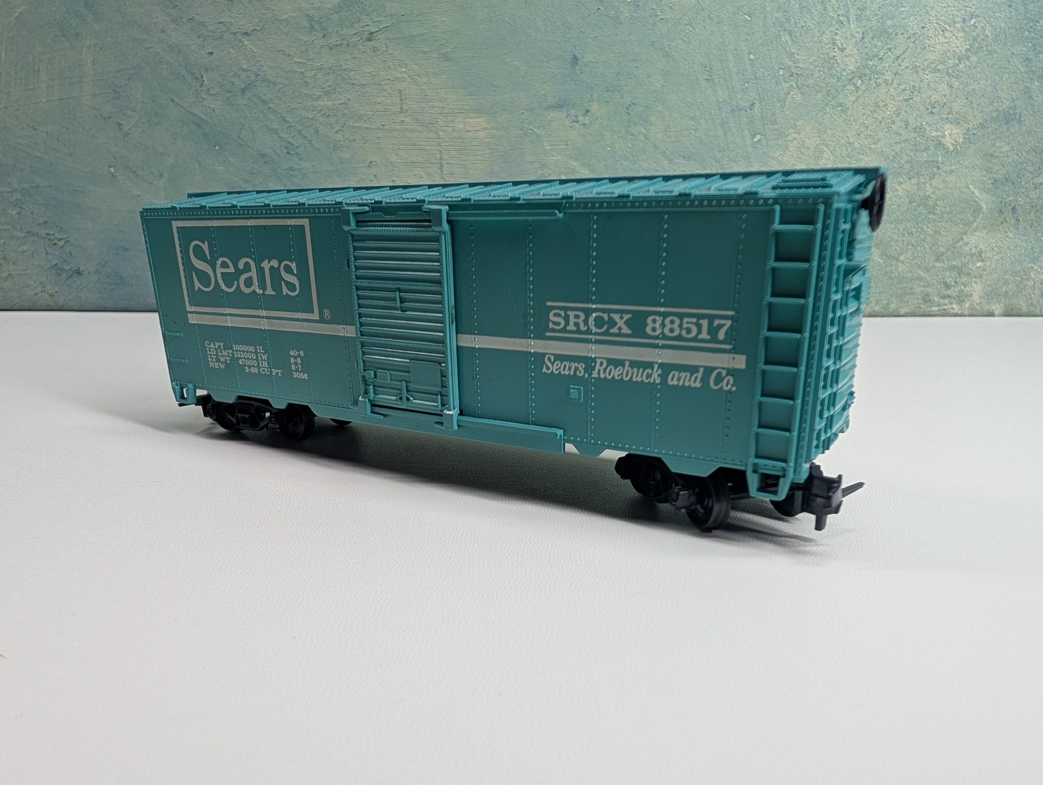USED Lionel HO Scale 40' Box Car Sears SRCX #88517