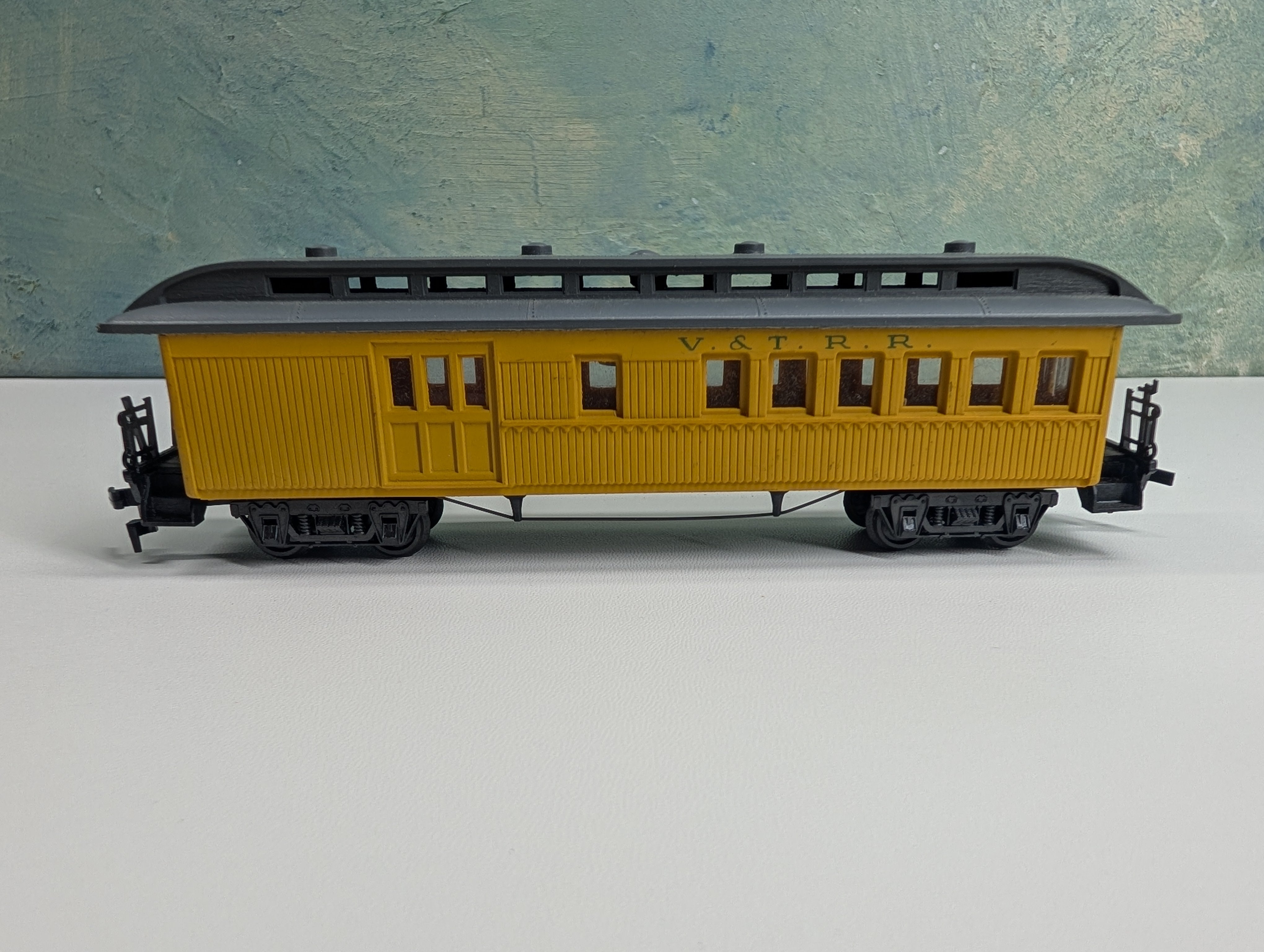 USED Pocher HO Scale Old Time Passenger Car Virginia and Truckee V&TRR