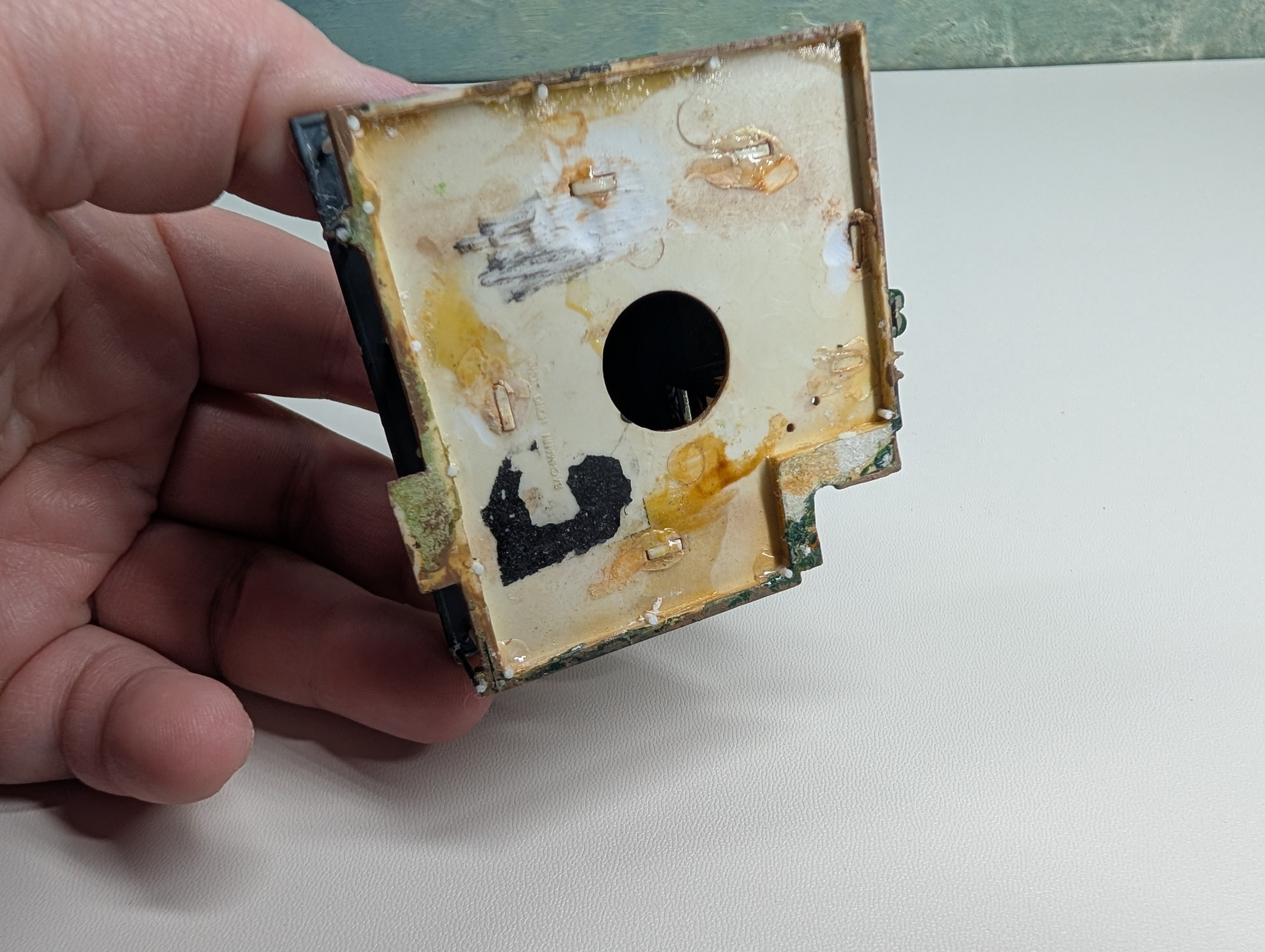 USED N Scale 2 Story House