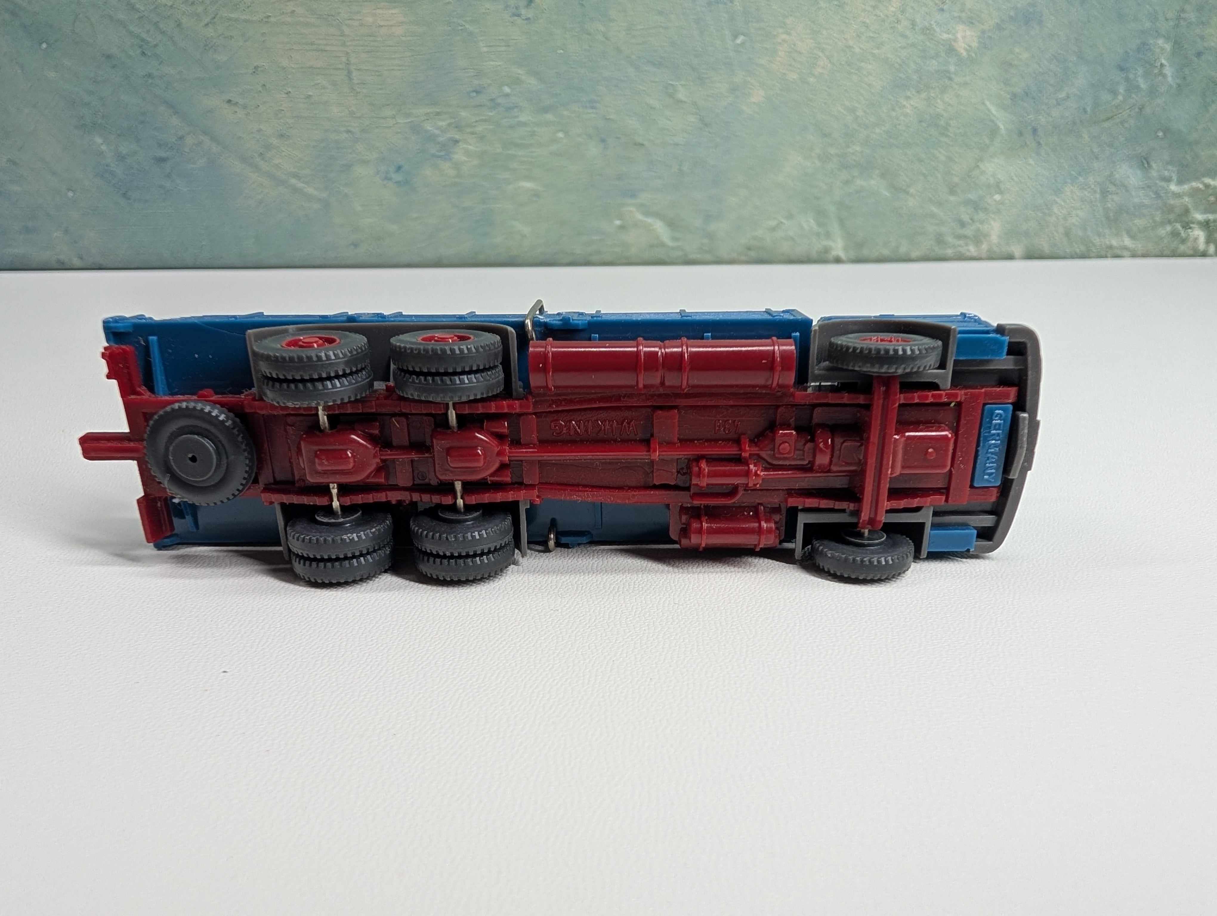 USED Wiking HO Scale Delivery Truck w/ Spool Load Mercedes Benz