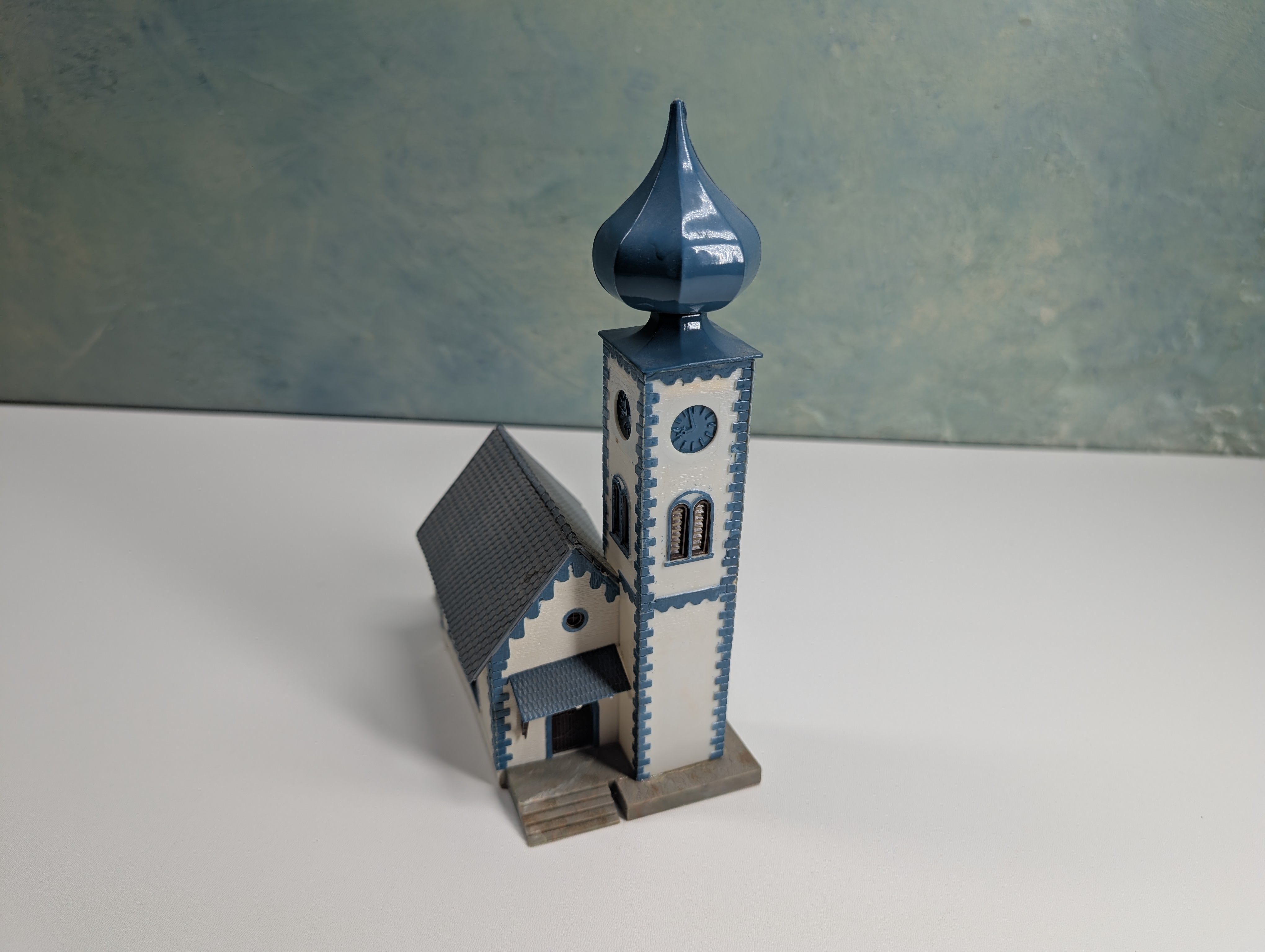 USED Faller B238 HO Scale Church with Clock Tower