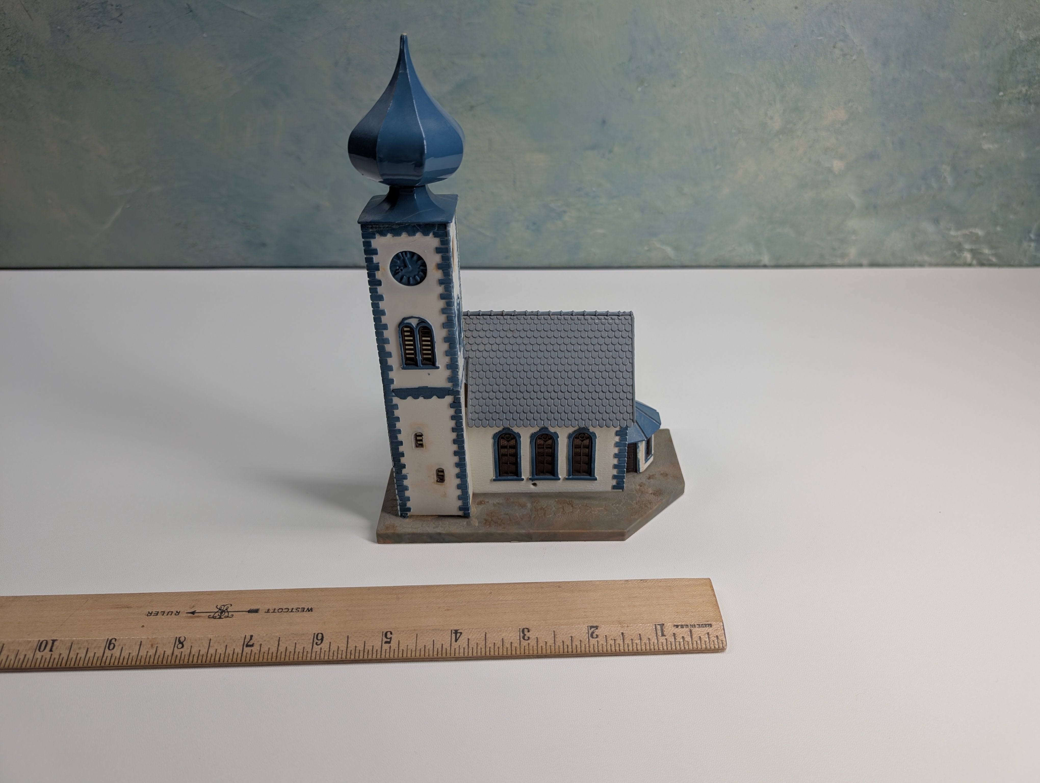 USED Faller B238 HO Scale Church with Clock Tower