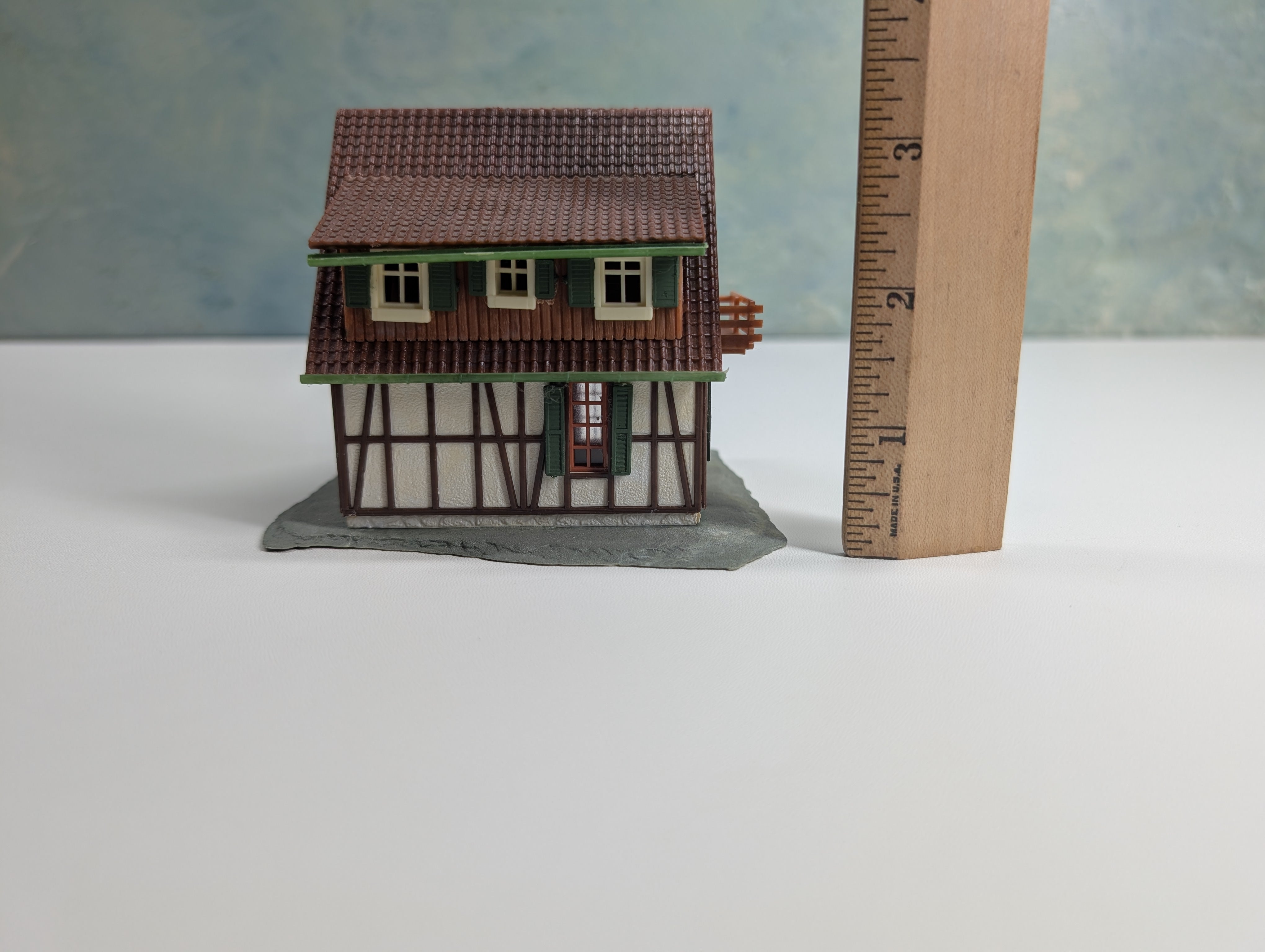 USED Faller 250 HO Scale Half Timbered Cottage