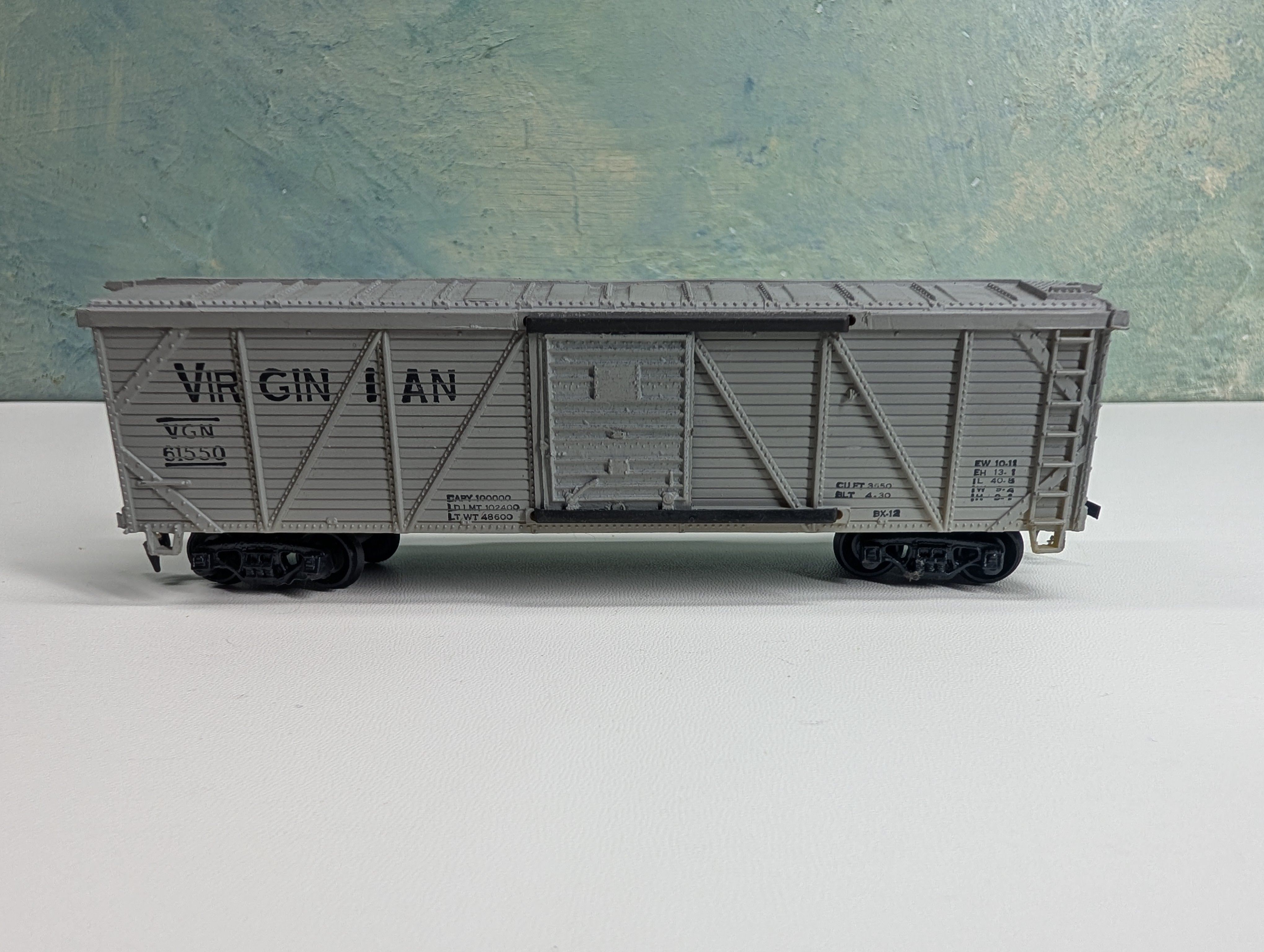 USED HO Scale Wooden Box Car Virginian VGN #61550