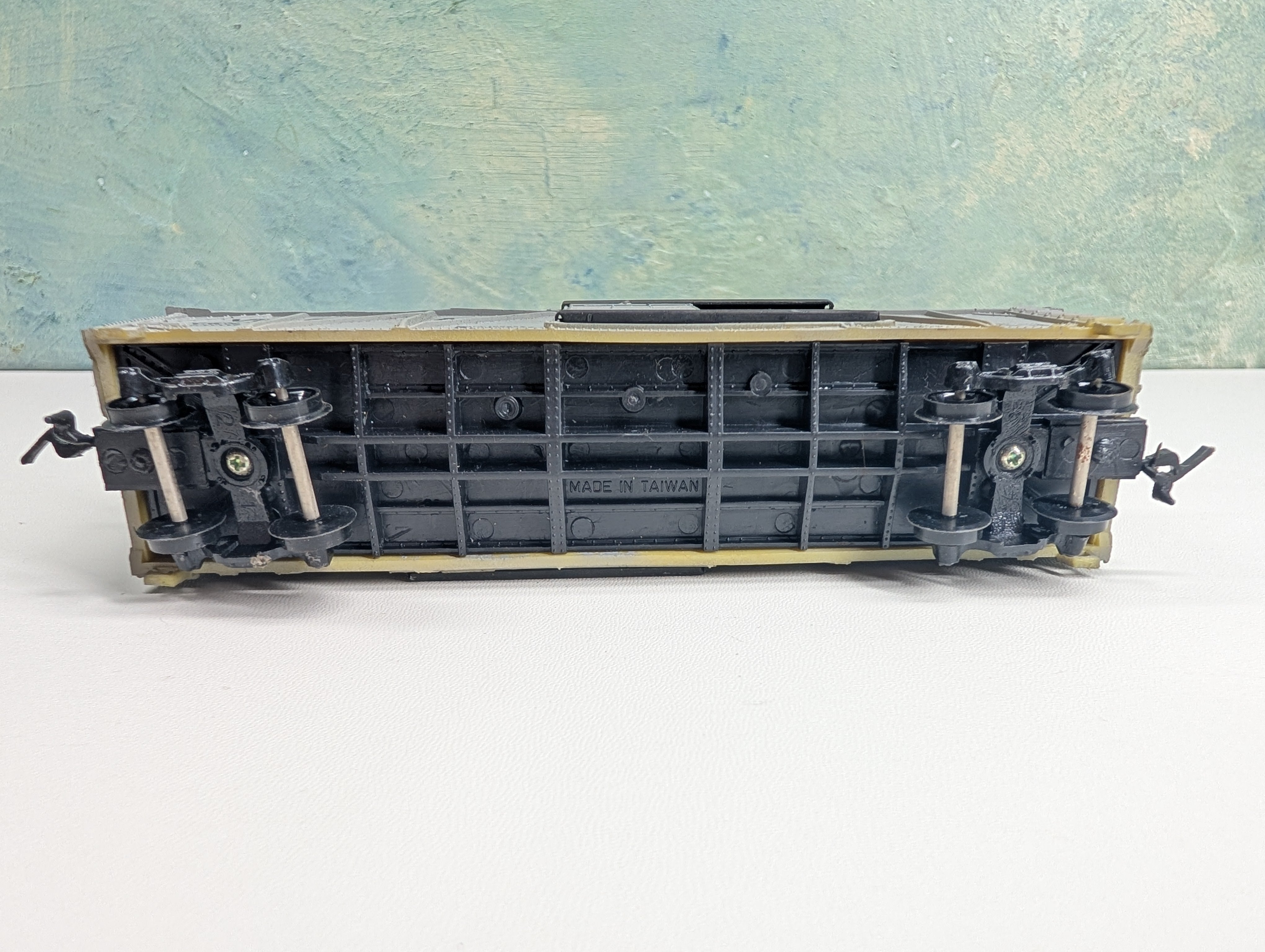 USED HO Scale Wooden Box Car Virginian VGN #61550