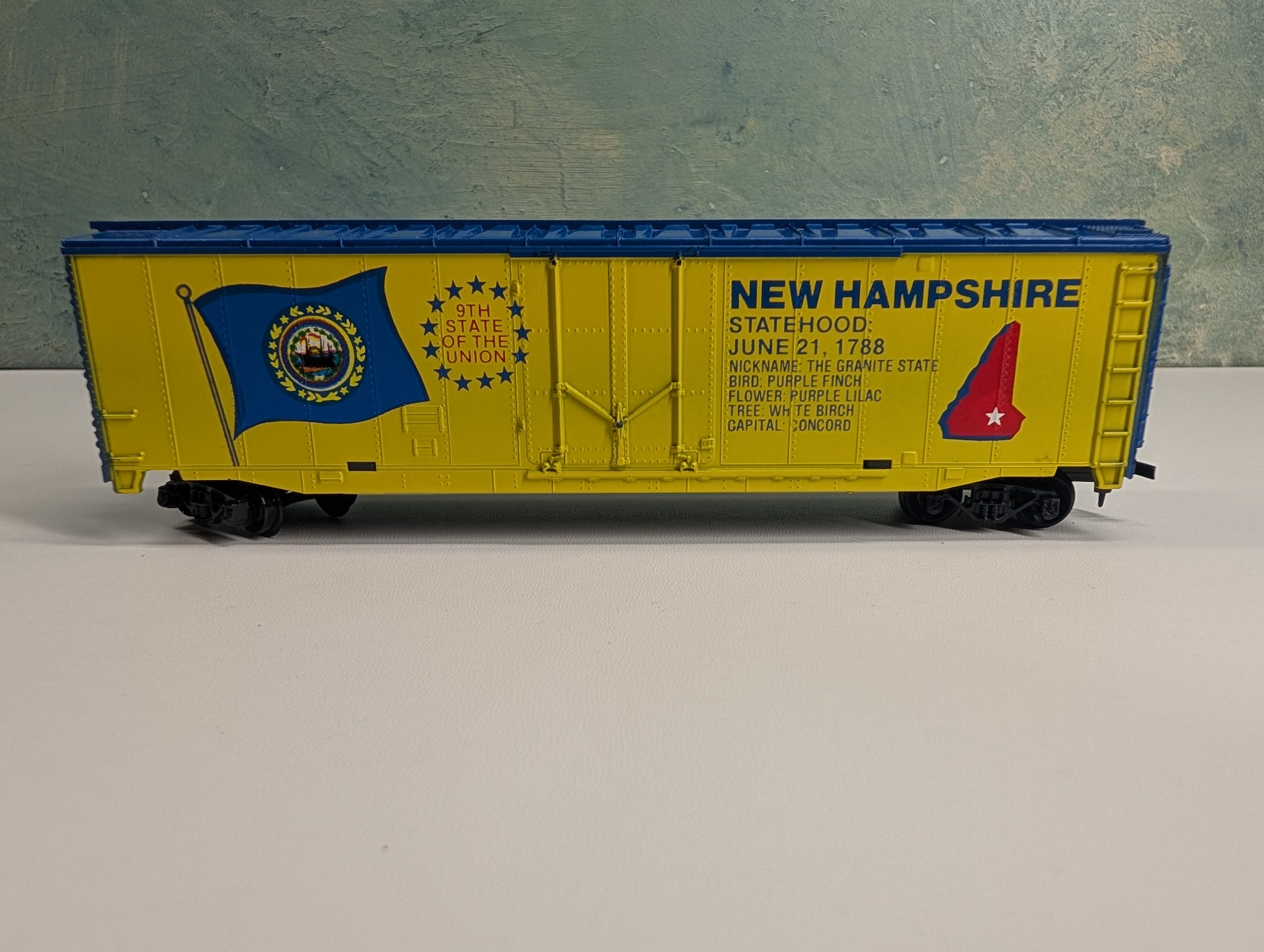 USED Tyco HO Scale 50' State Box Car New Hampshire