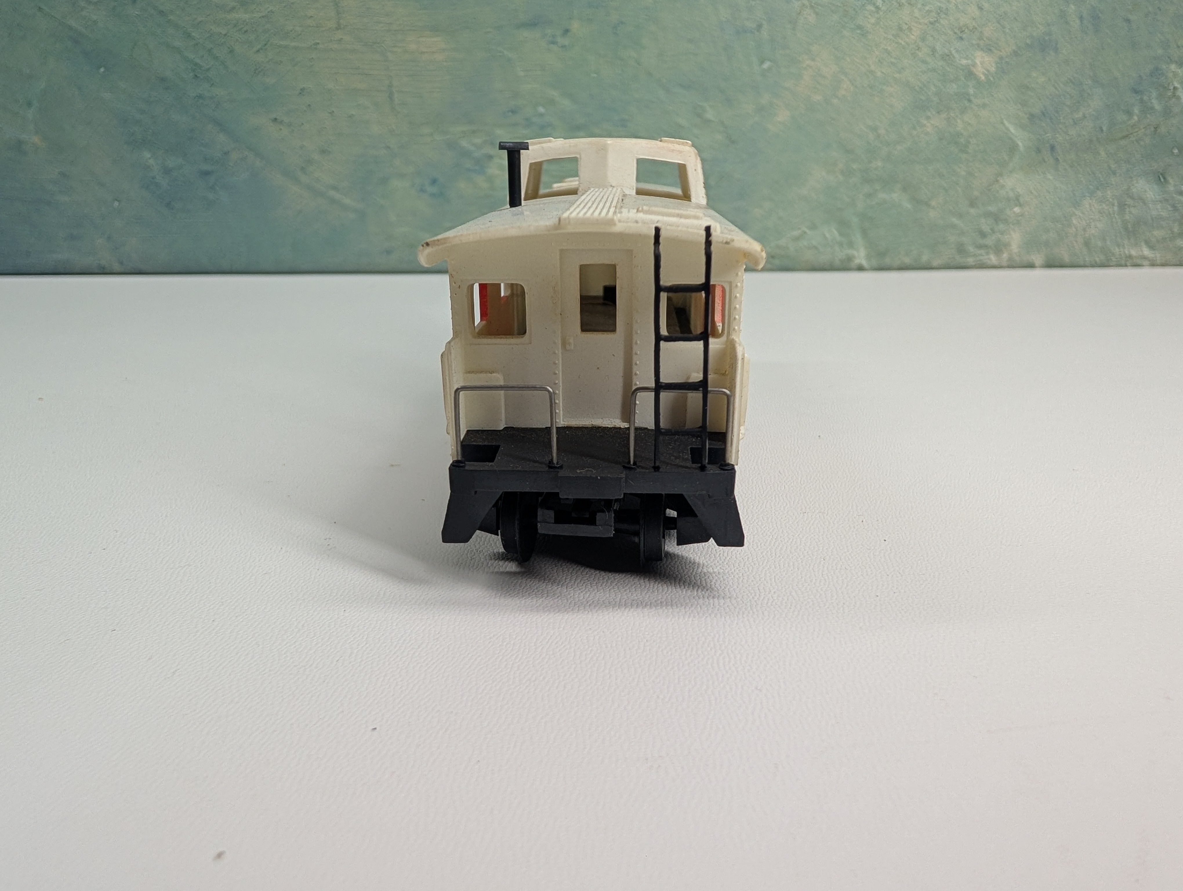 USED HO Scale Spirit of '76 Caboose SLSF #1776