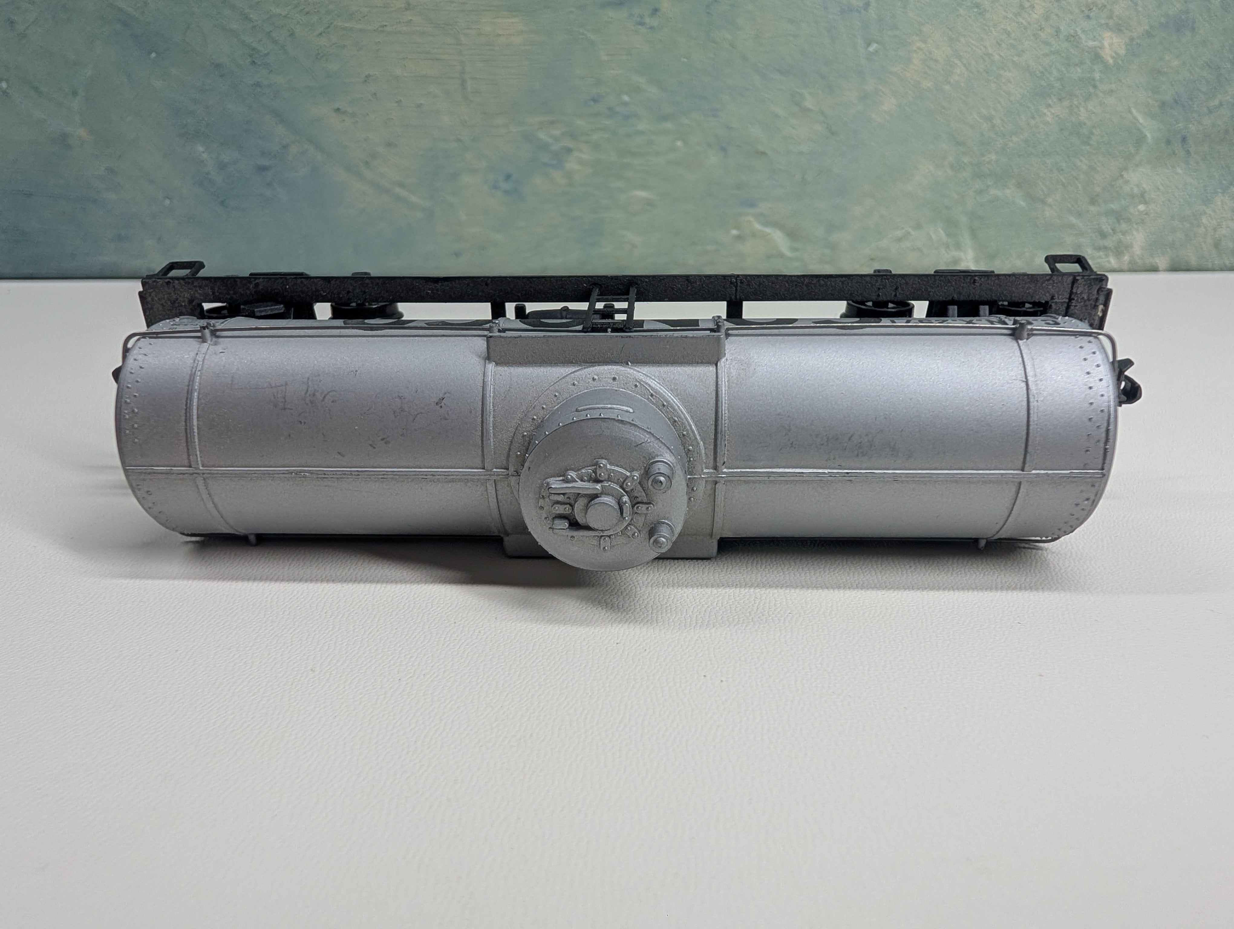 USED Walthers HO Scale Single Dome Tank Car Conoco CONX #2571