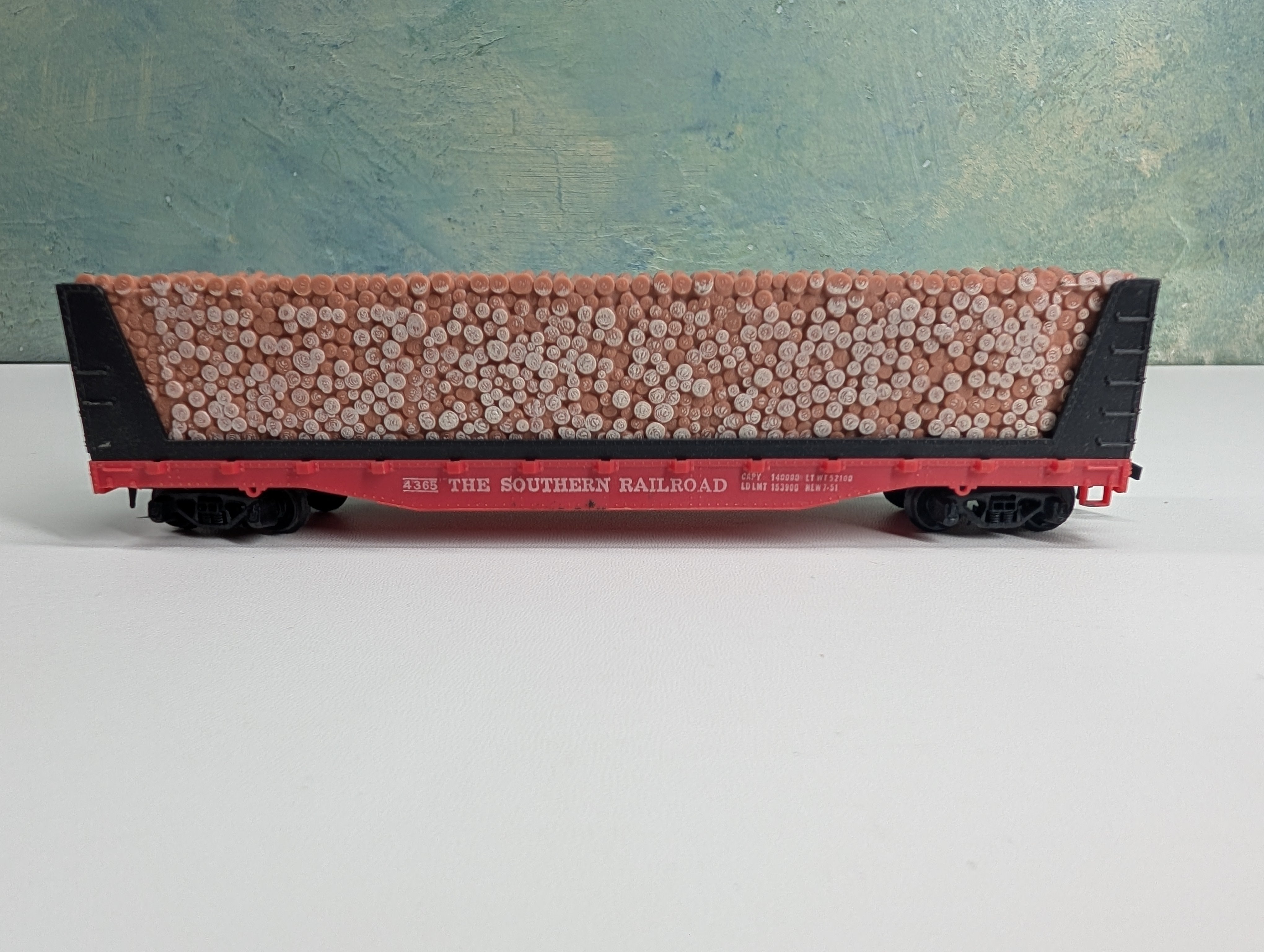 USED Tyco HO Scale Pulpwood Flat Car w/ Load Southern #4365