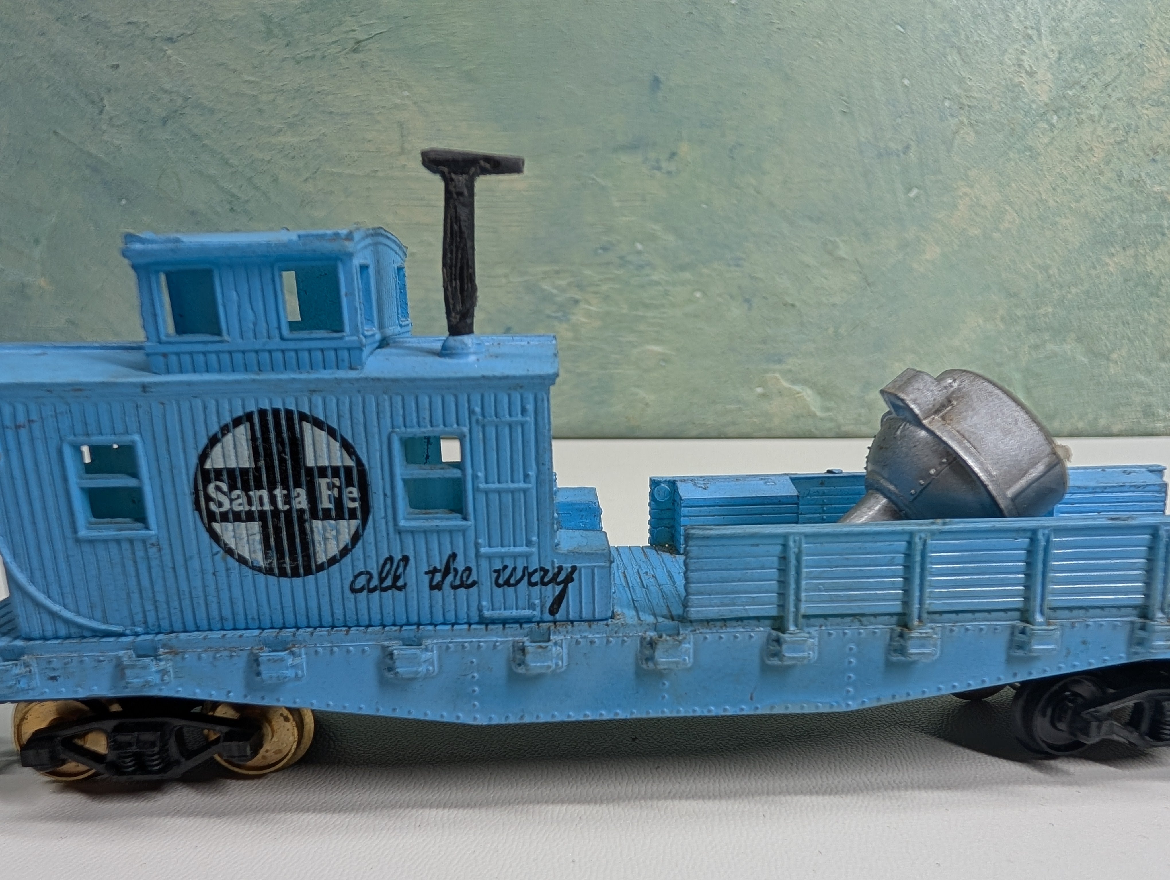 USED HO Scale Work Caboose Santa Fe