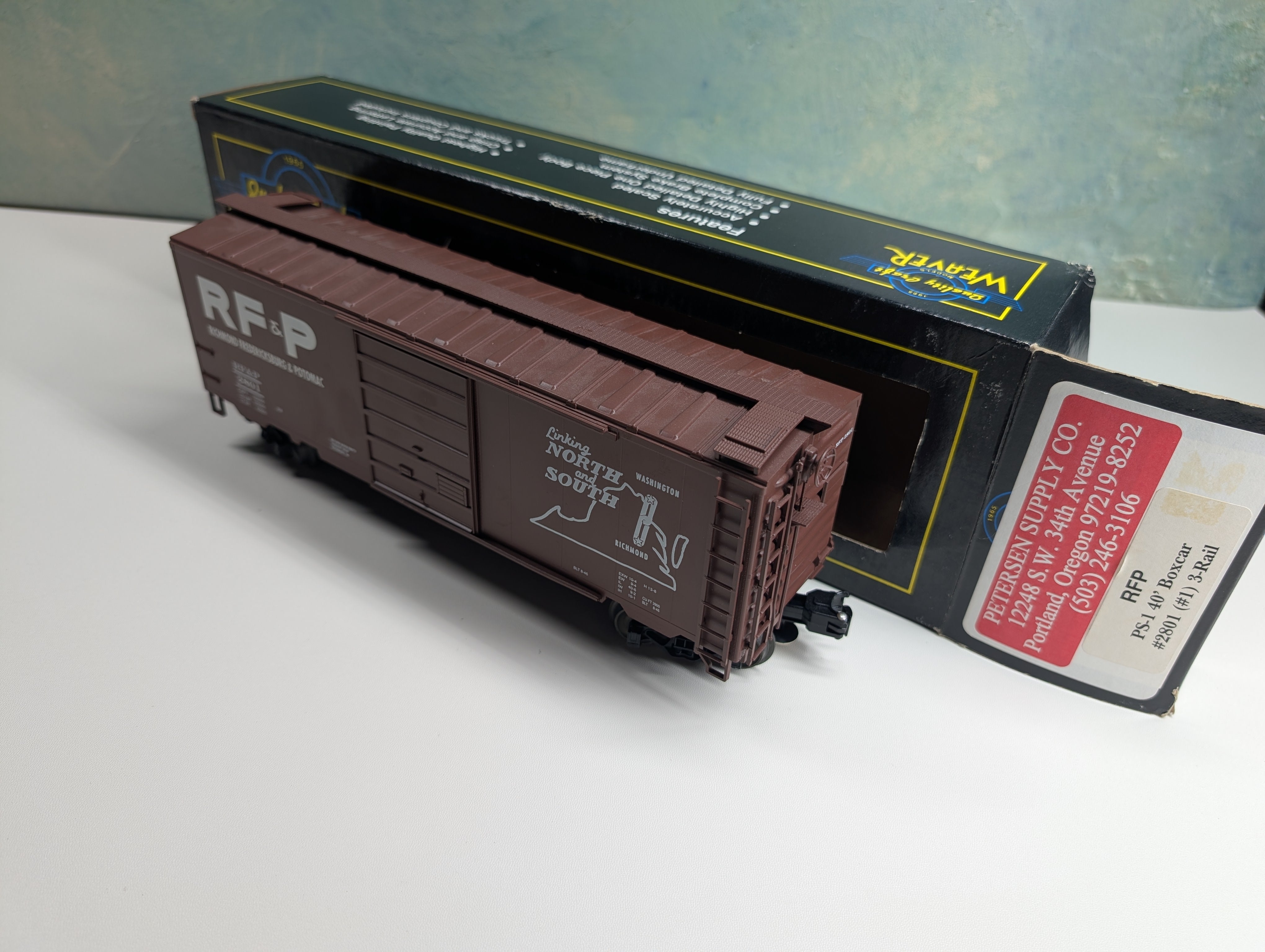 USED Weaver O PS-1 40' Box Car Richmond, Fredericksburg and Potomac RF&P #2801 3-Rail Pertersen Supply