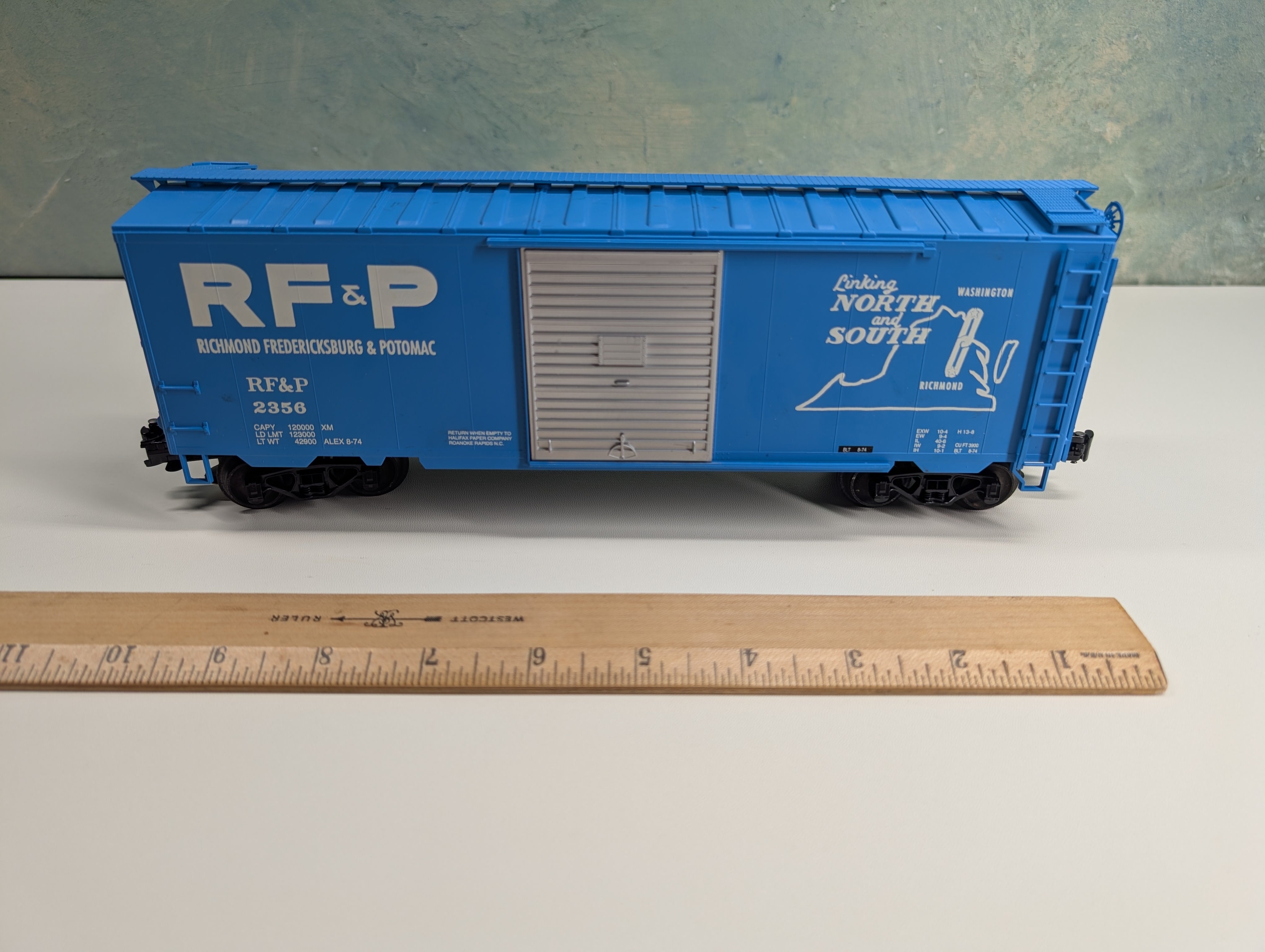 USED Weaver O PS-1 40' Box Car Richmond, Fredericksburg and Potomac RF&P #2356 3-Rail