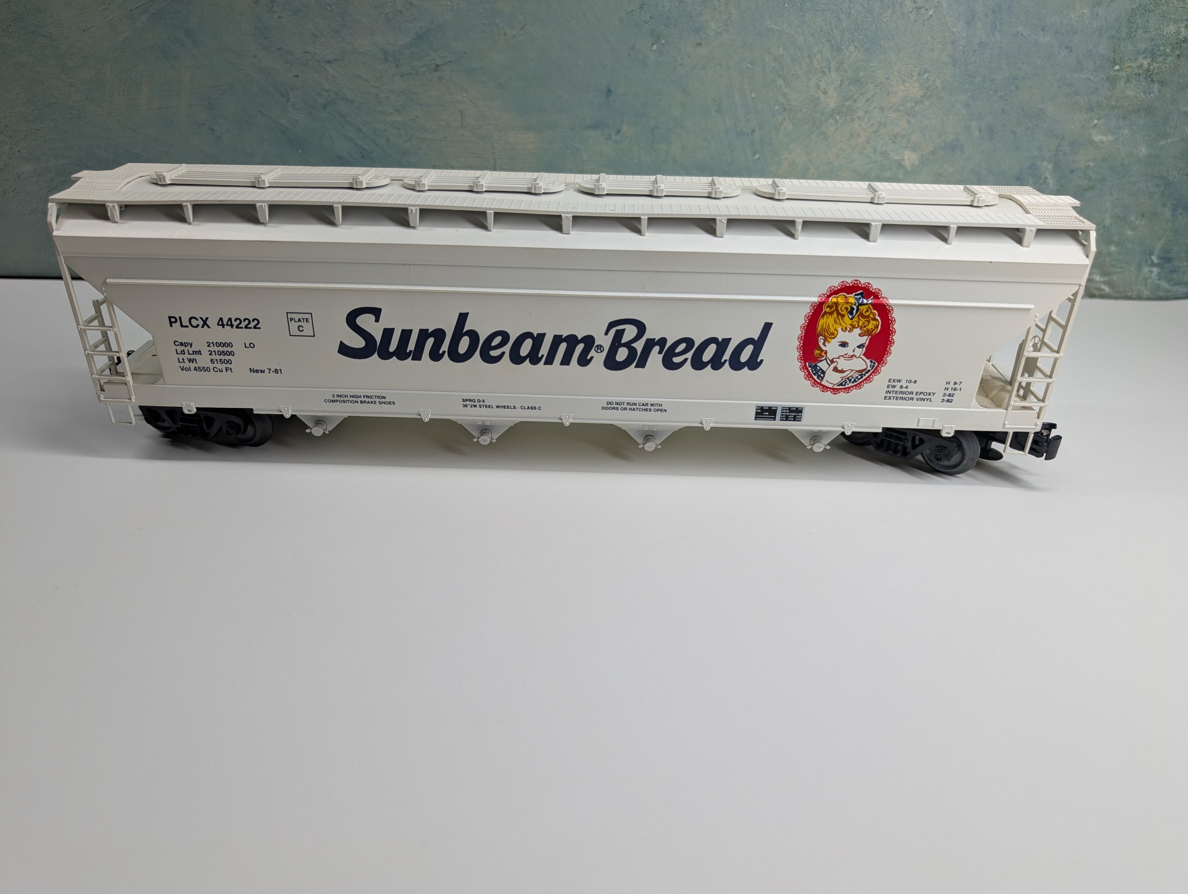 USED Weaver O Covered Hopper Sunbeam Bread PLCX #44222 3-Rail Bekada Custom