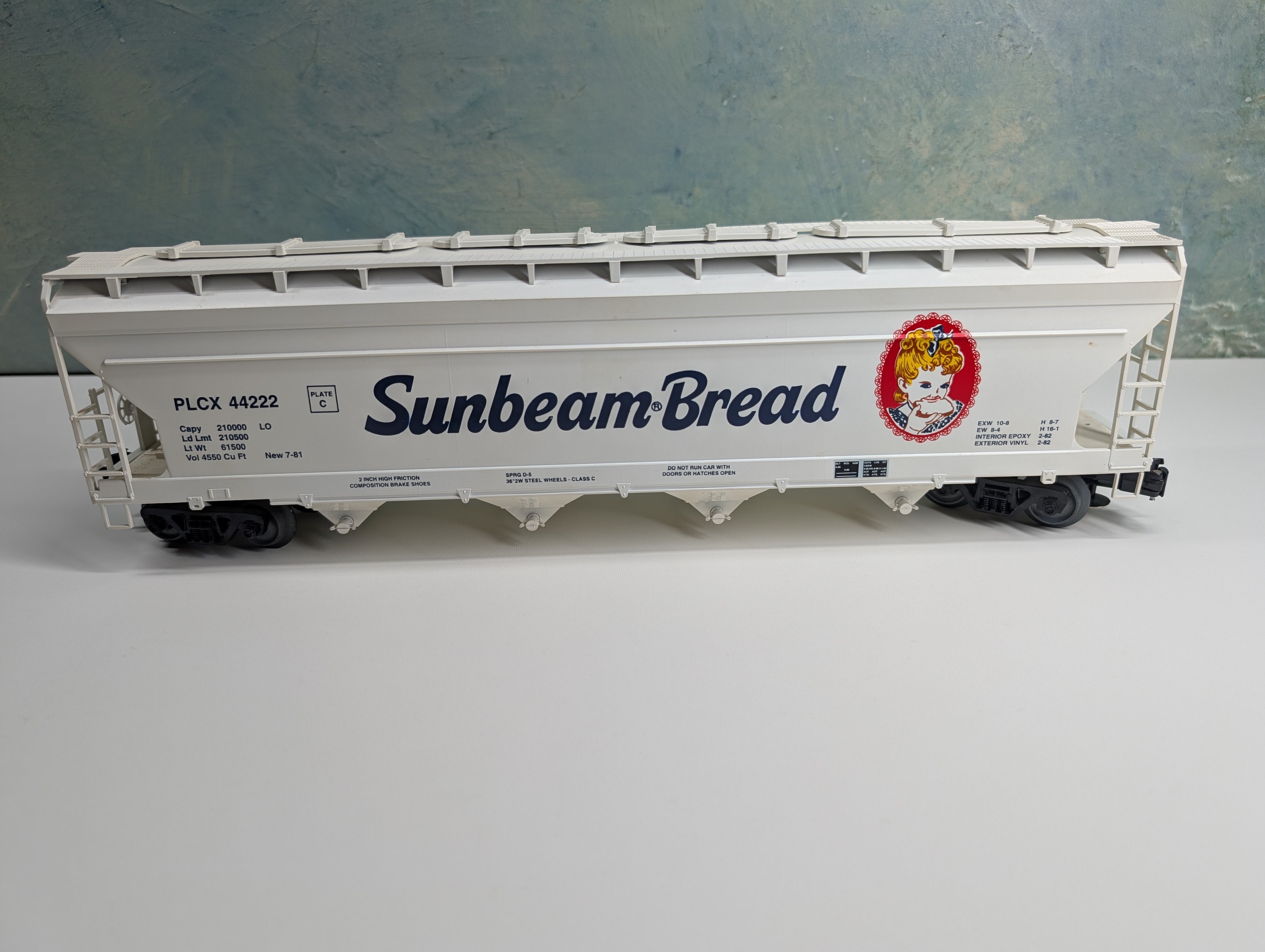 USED Weaver O Covered Hopper Sunbeam Bread PLCX #44222 3-Rail Bekada Custom