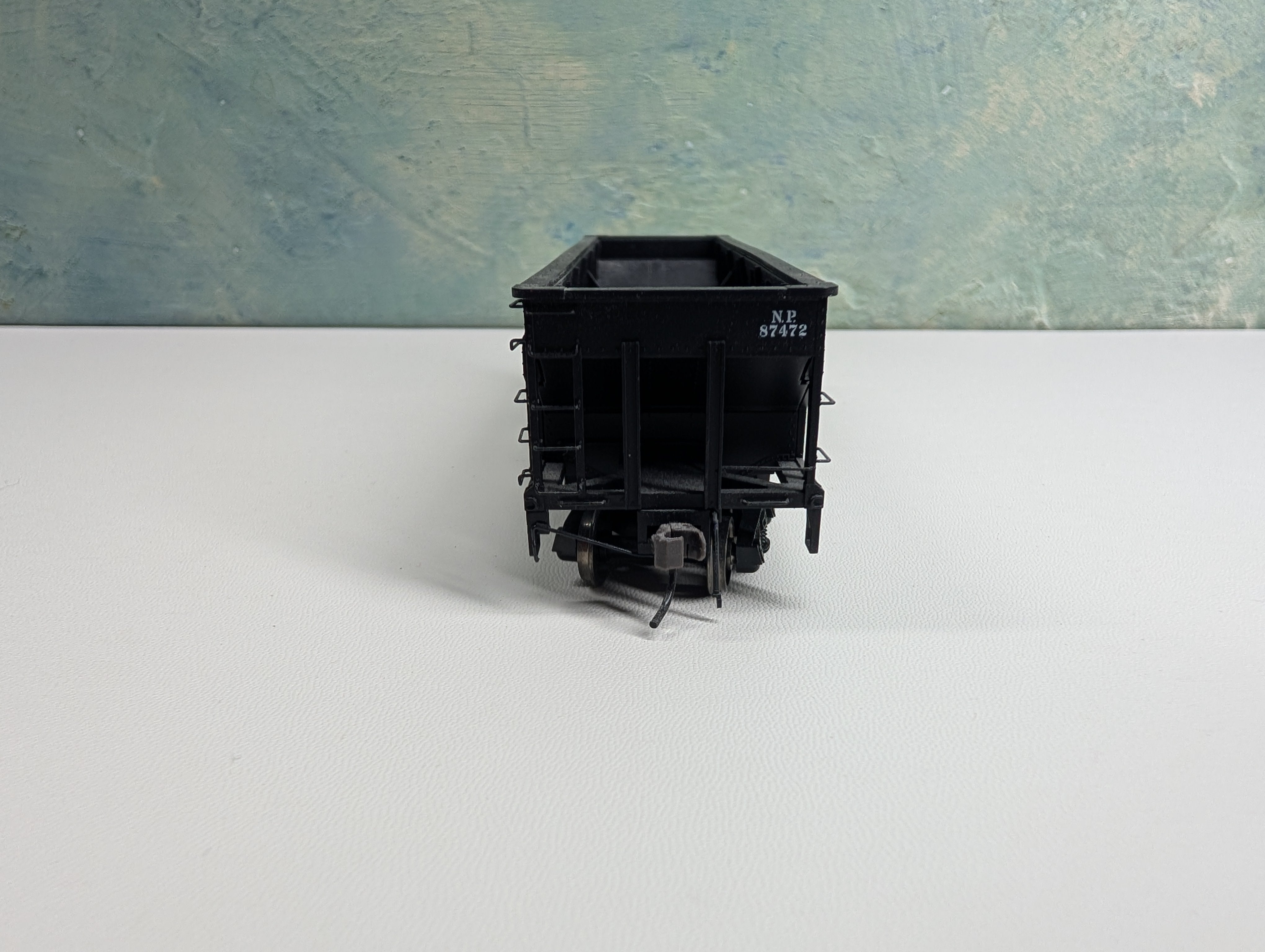 USED Atlas HO Scale Ballast Car Northern Pacific NP #87472 Metal Wheels