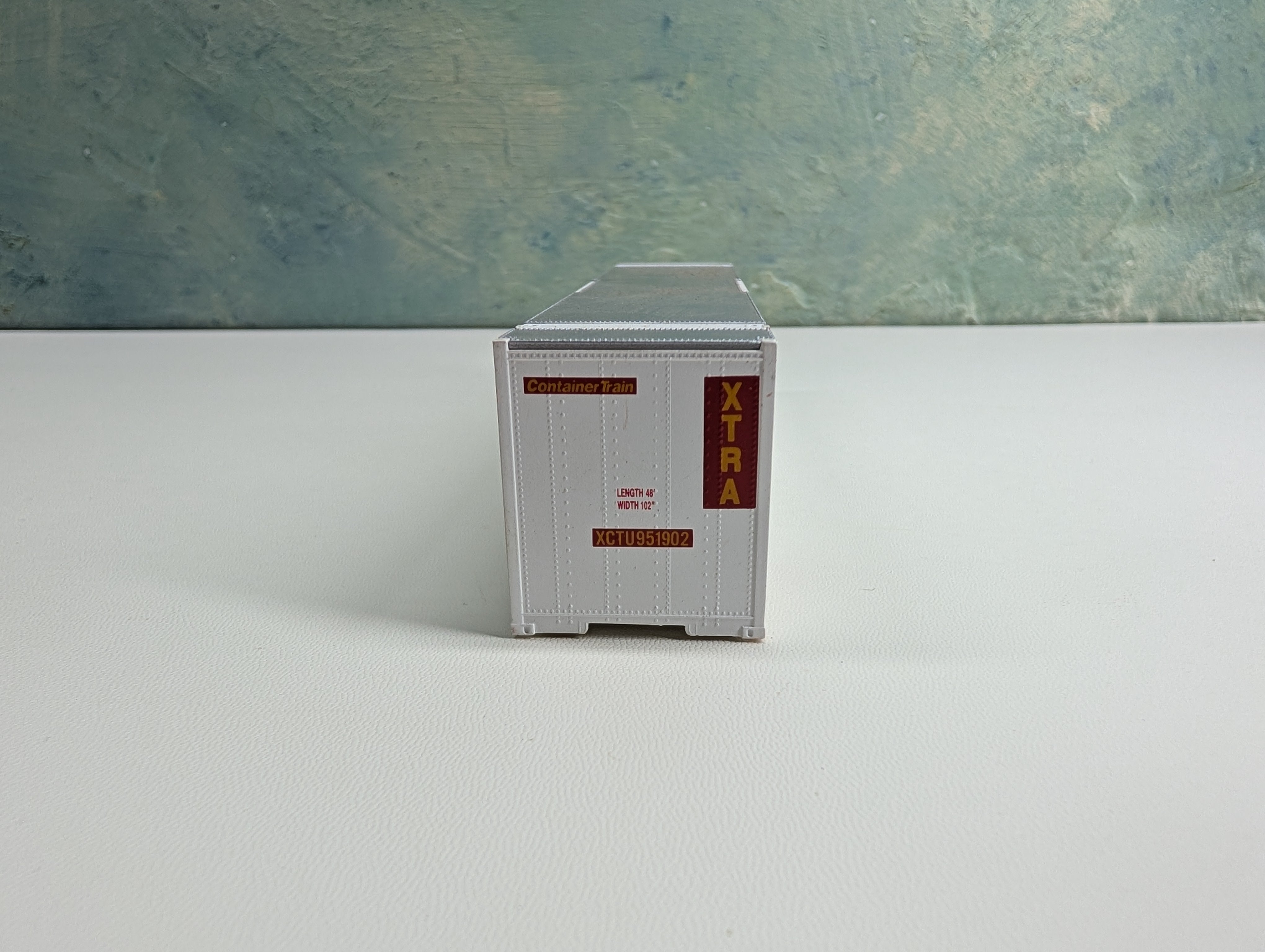 USED Walthers HO Scale 48' Container XTRA XCTU #951902