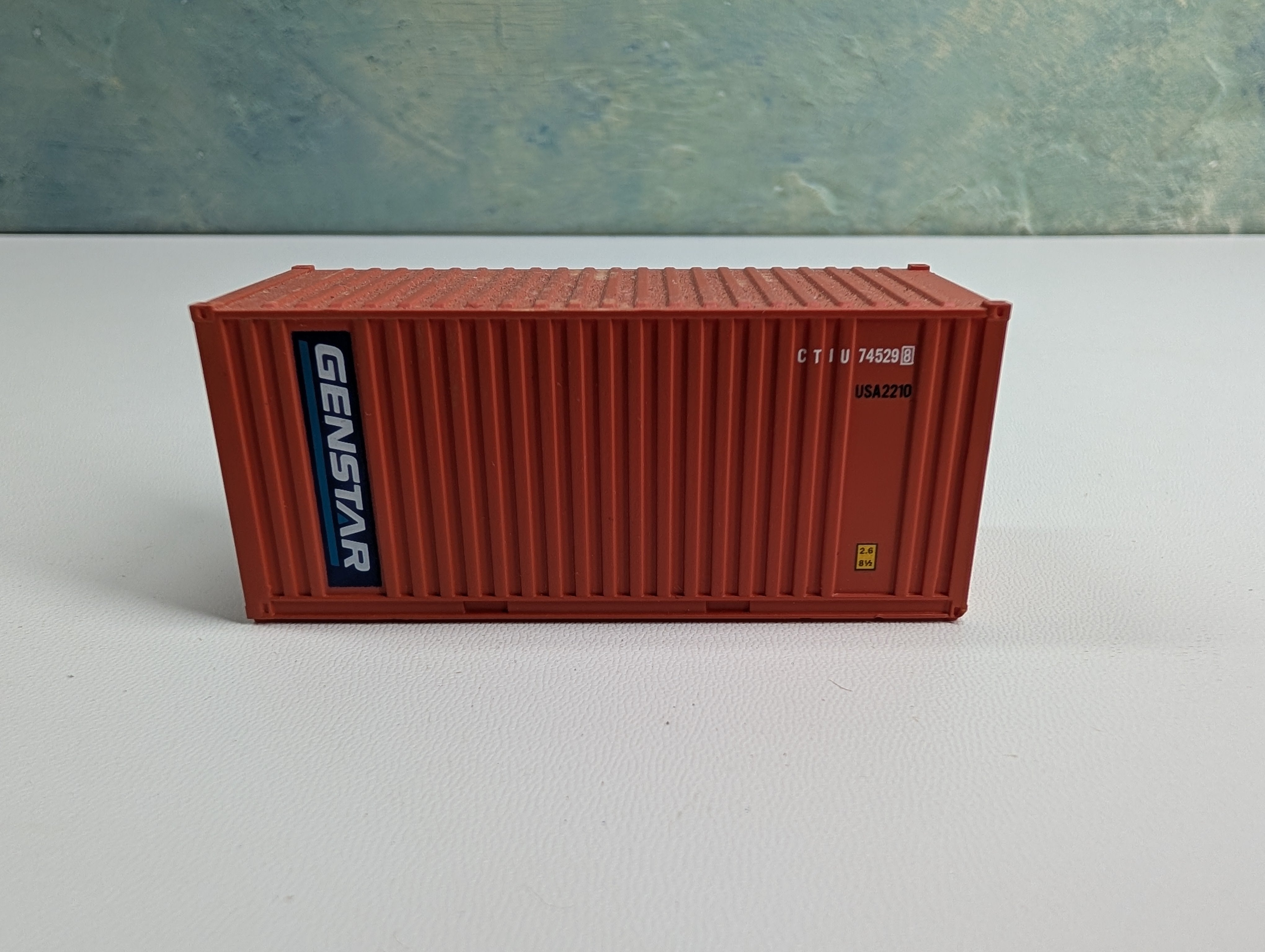 USED Walthers HO Scale 20' Container Genstar CTIU #745298