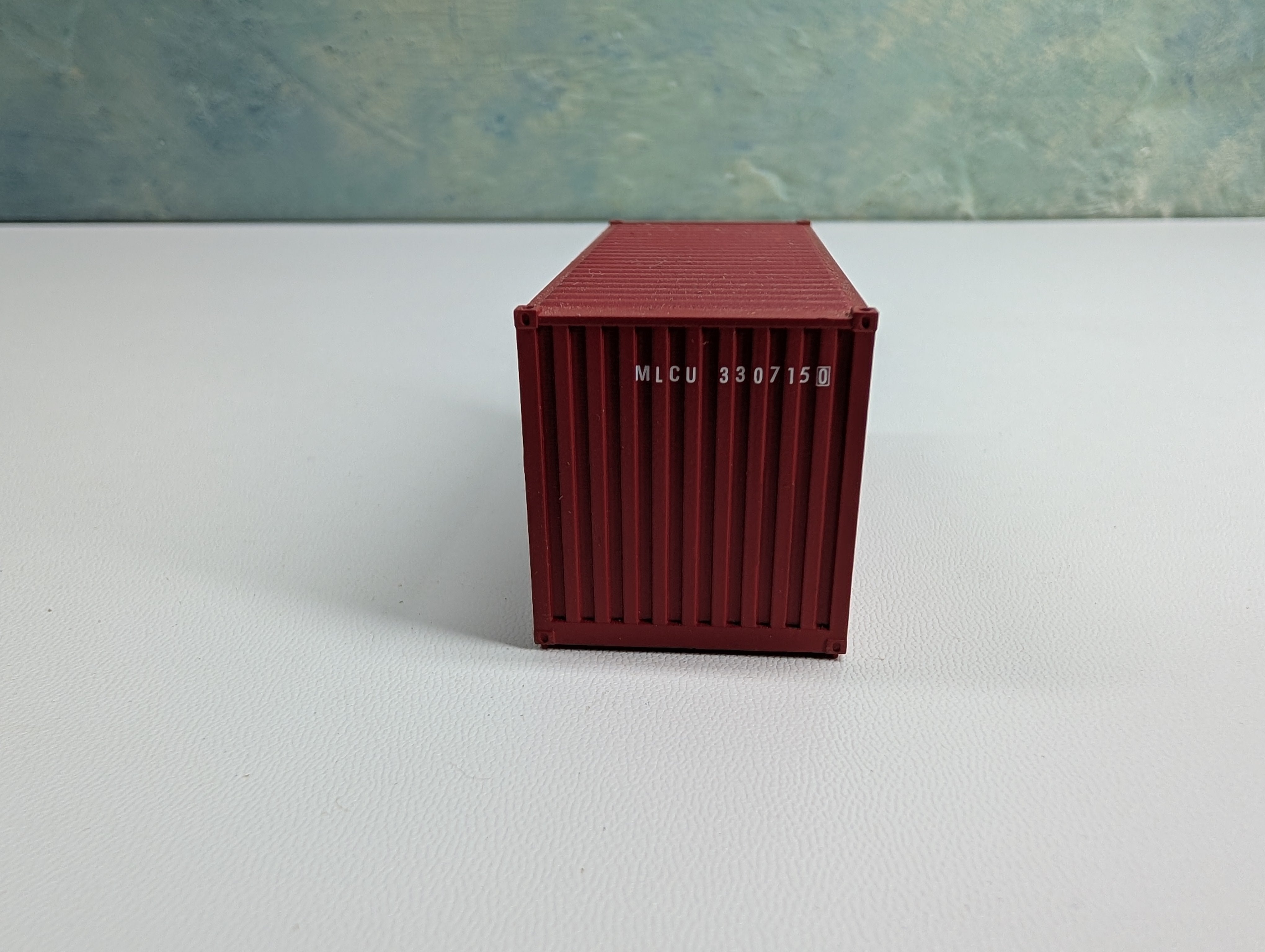 USED Walthers HO Scale 20' Container Xtra International MLCU #3307150