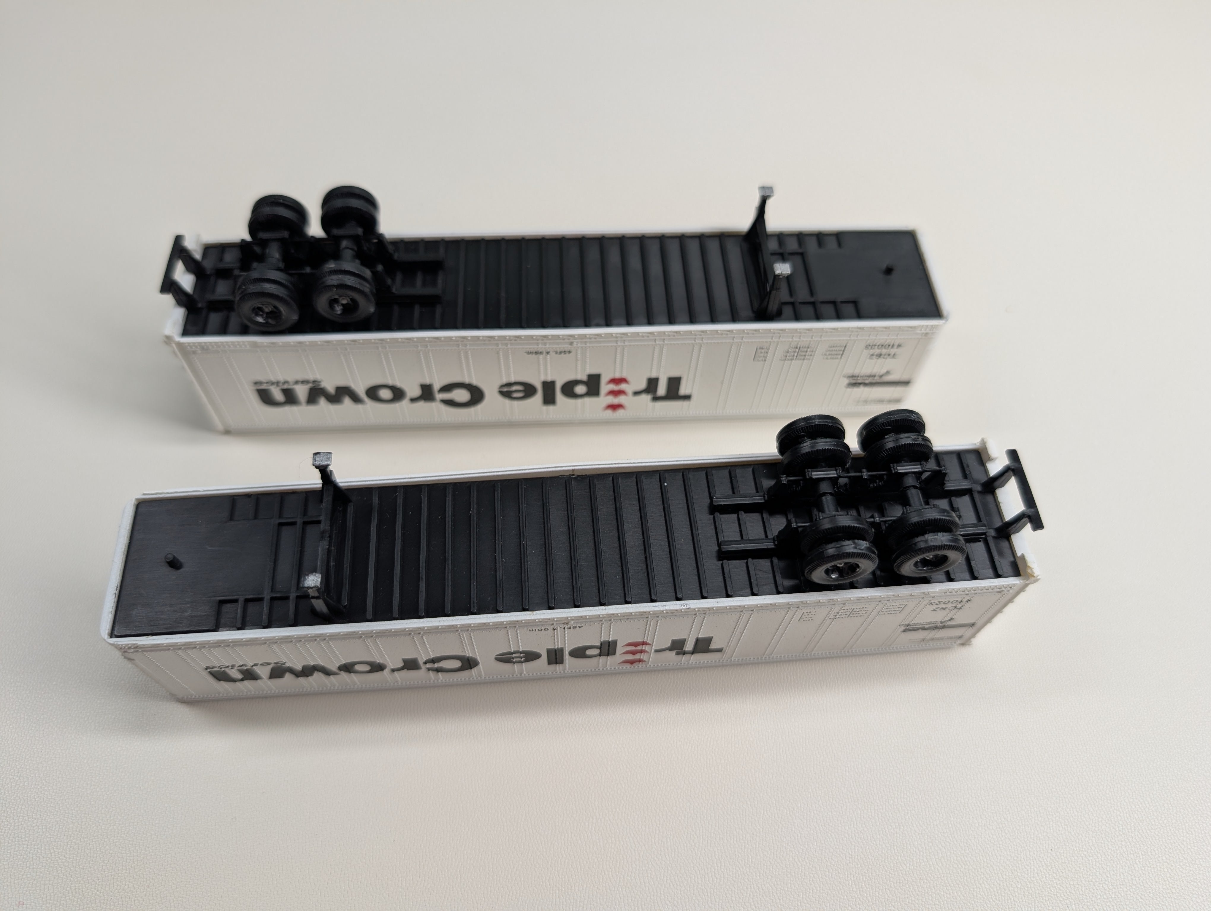 USED Athearn HO Scale Pair of 45' Trailers Norfolk Southern TCSZ #410023 Triple Crown