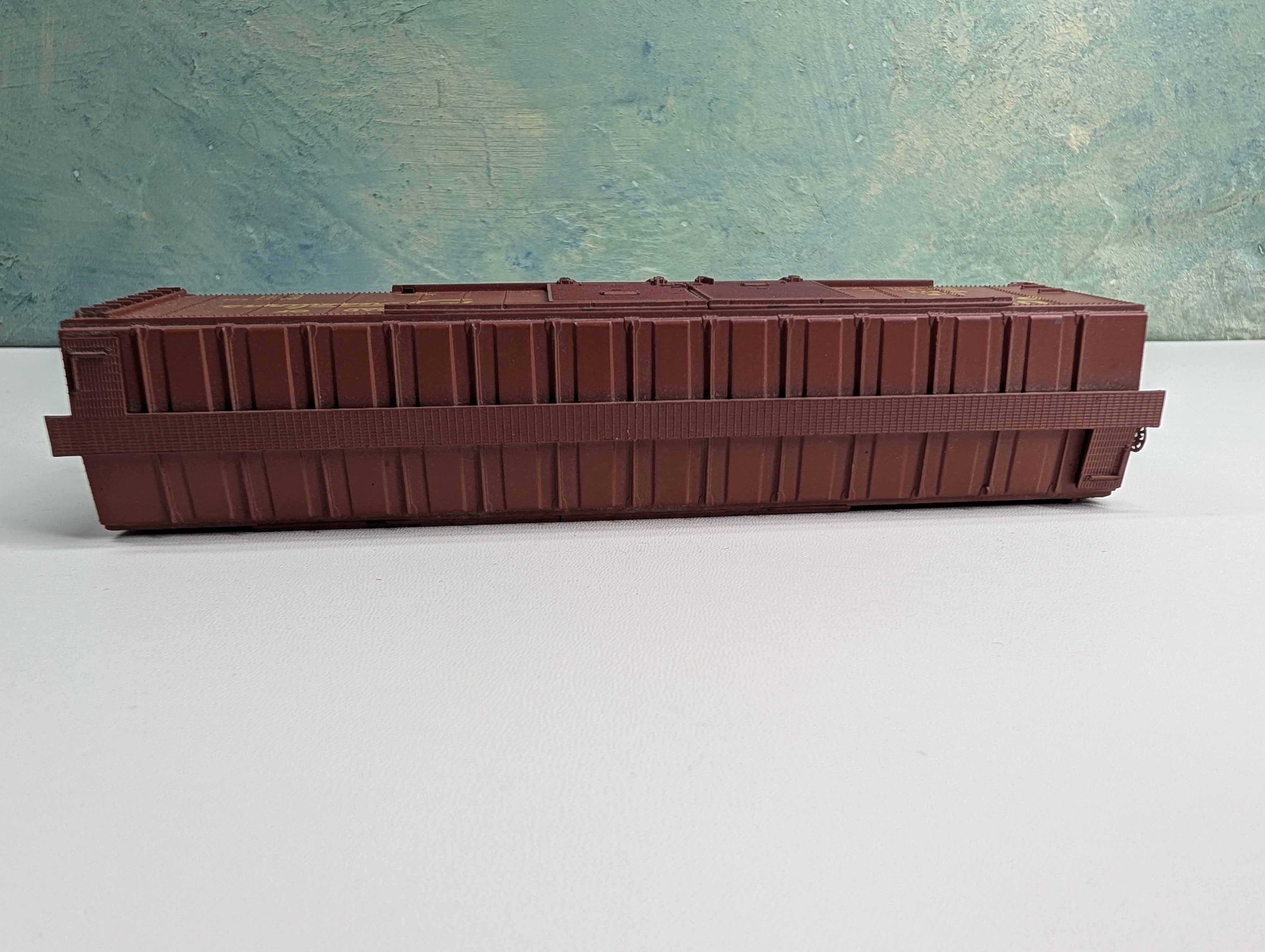 USED Roundhouse HO Scale 50' DD Box Car Union Pacific UP #187872