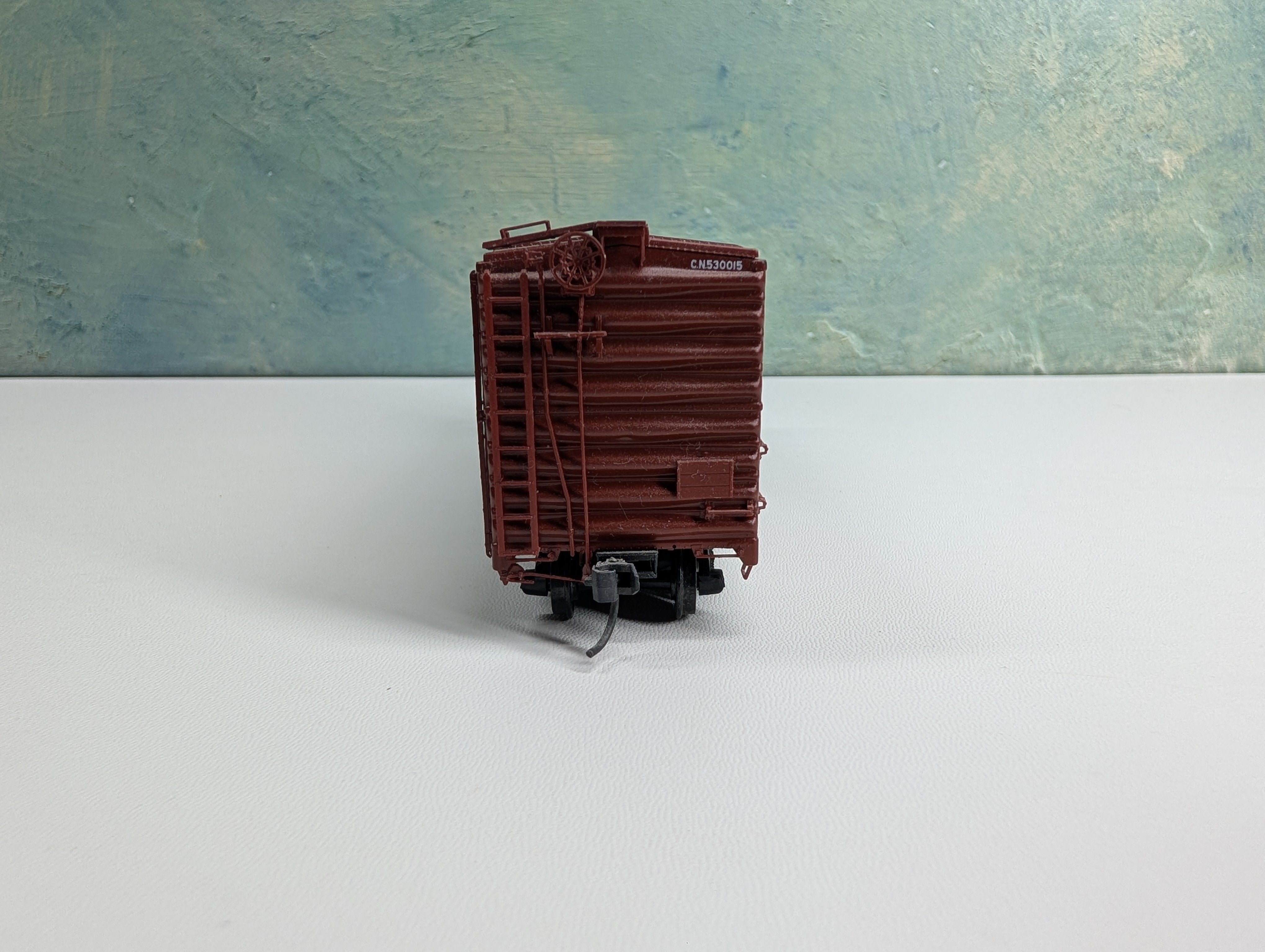 USED HO Scale 40' Box Car Canadian National CN #530015 Metal Wheels