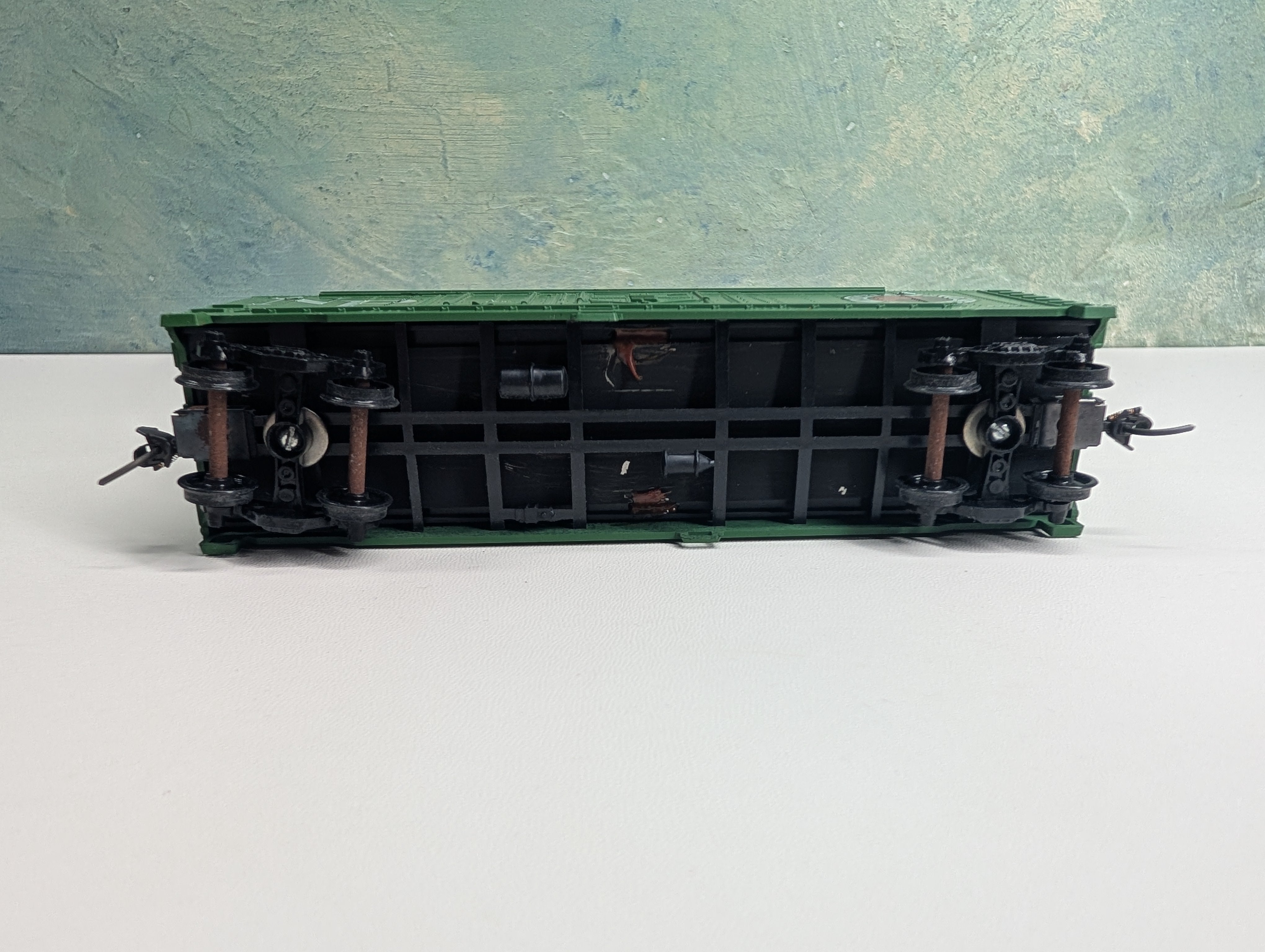 USED Athearn HO Scale 40' Box Car Northern Pacific NP #8434