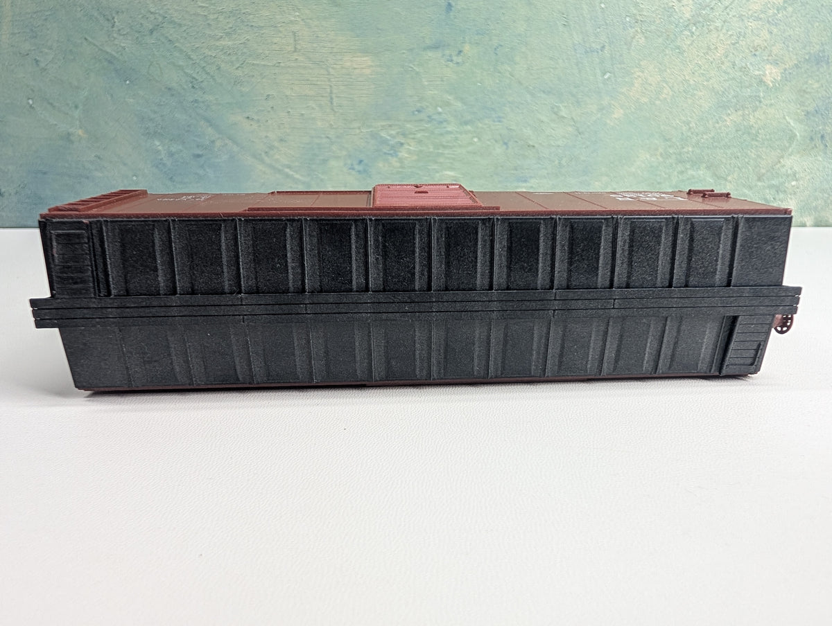 USED HO Scale 40' Box Car Louisville & Nashville L&N #90128 Metal Wheels
