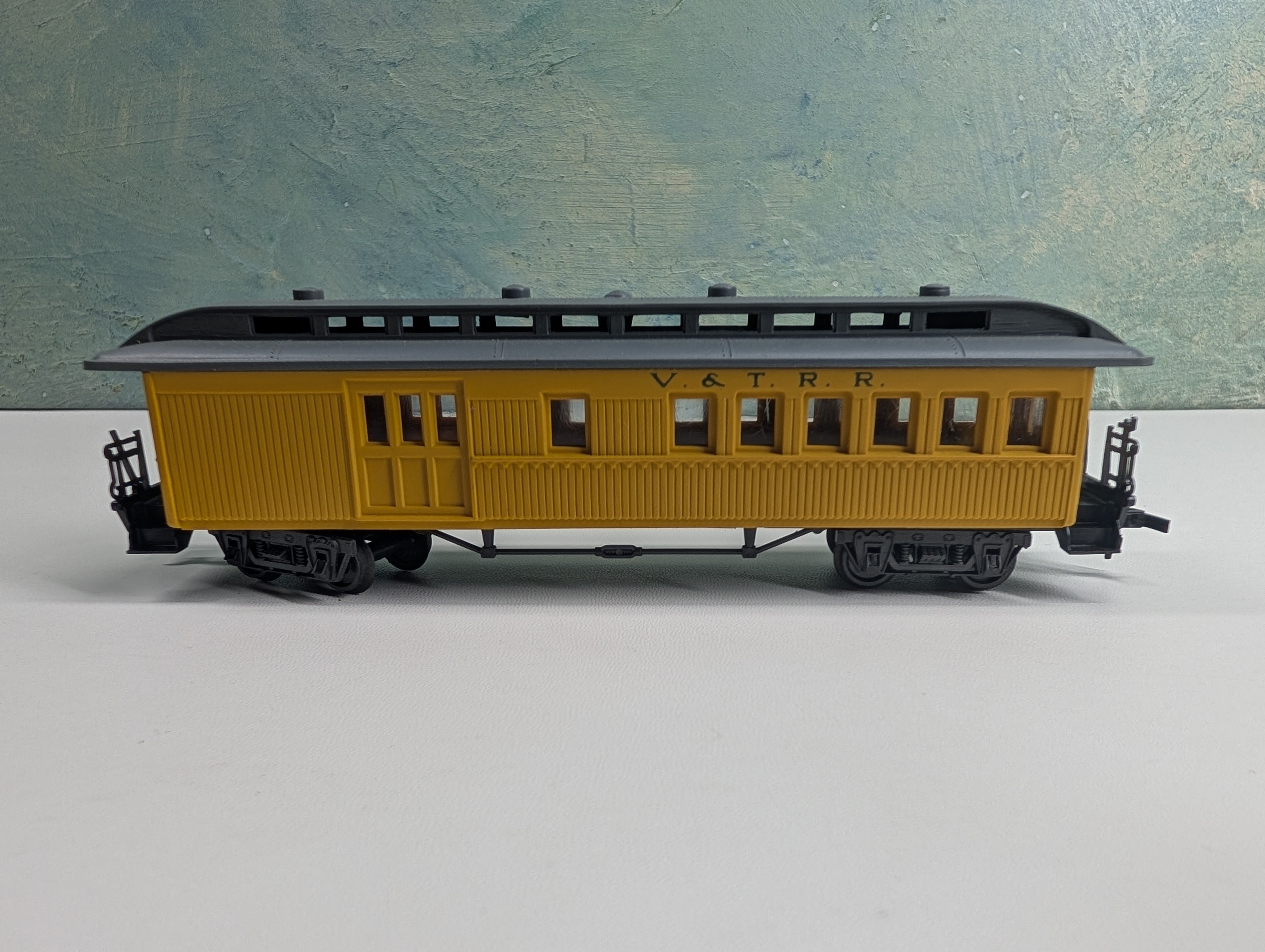 USED Pocher HO Scale Old Time Combo Passenger Car Virginia and Truckee Railroad V&TRR