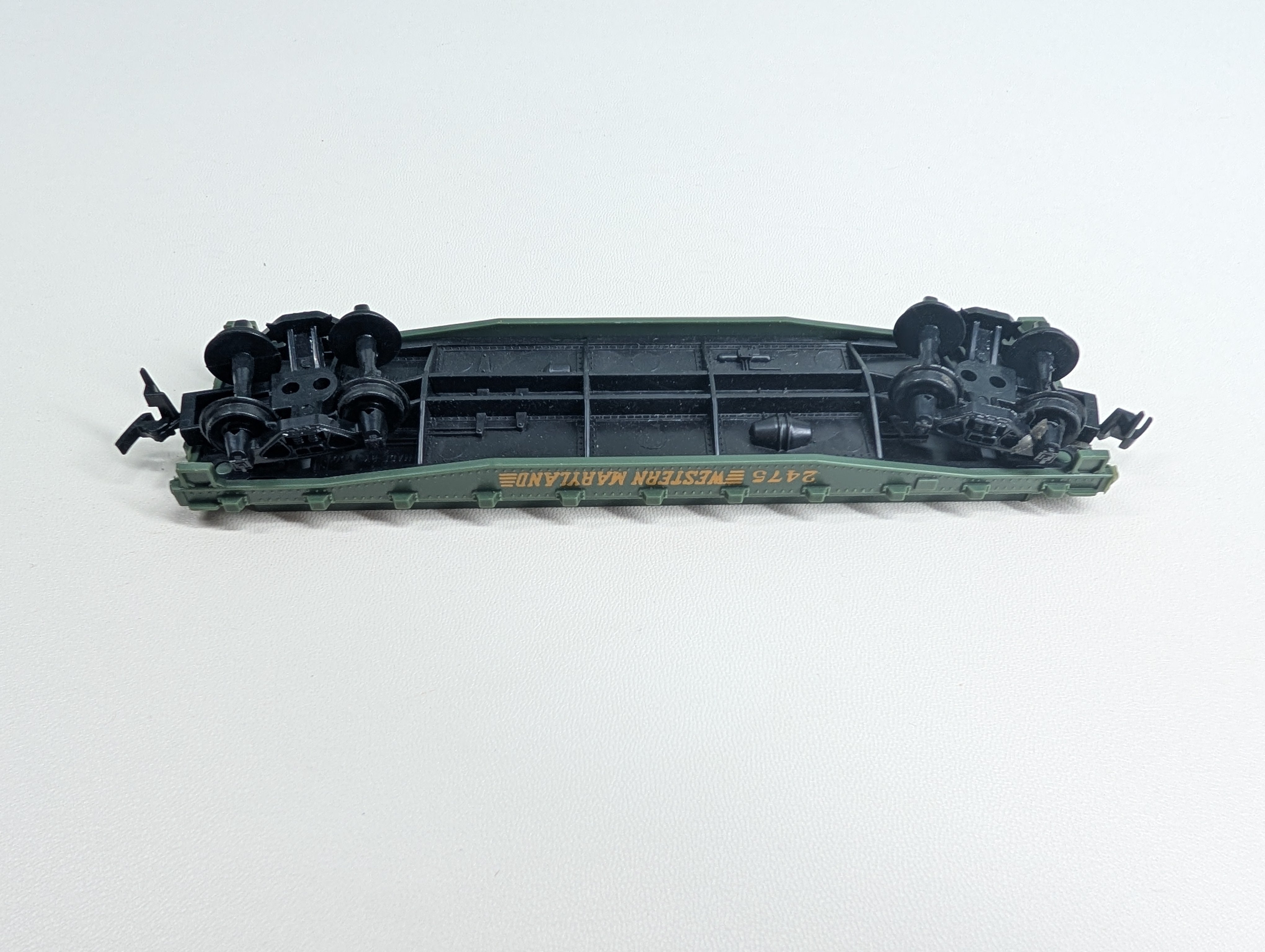 USED Tyco HO Scale Flat Car Western Maryland WM #2475
