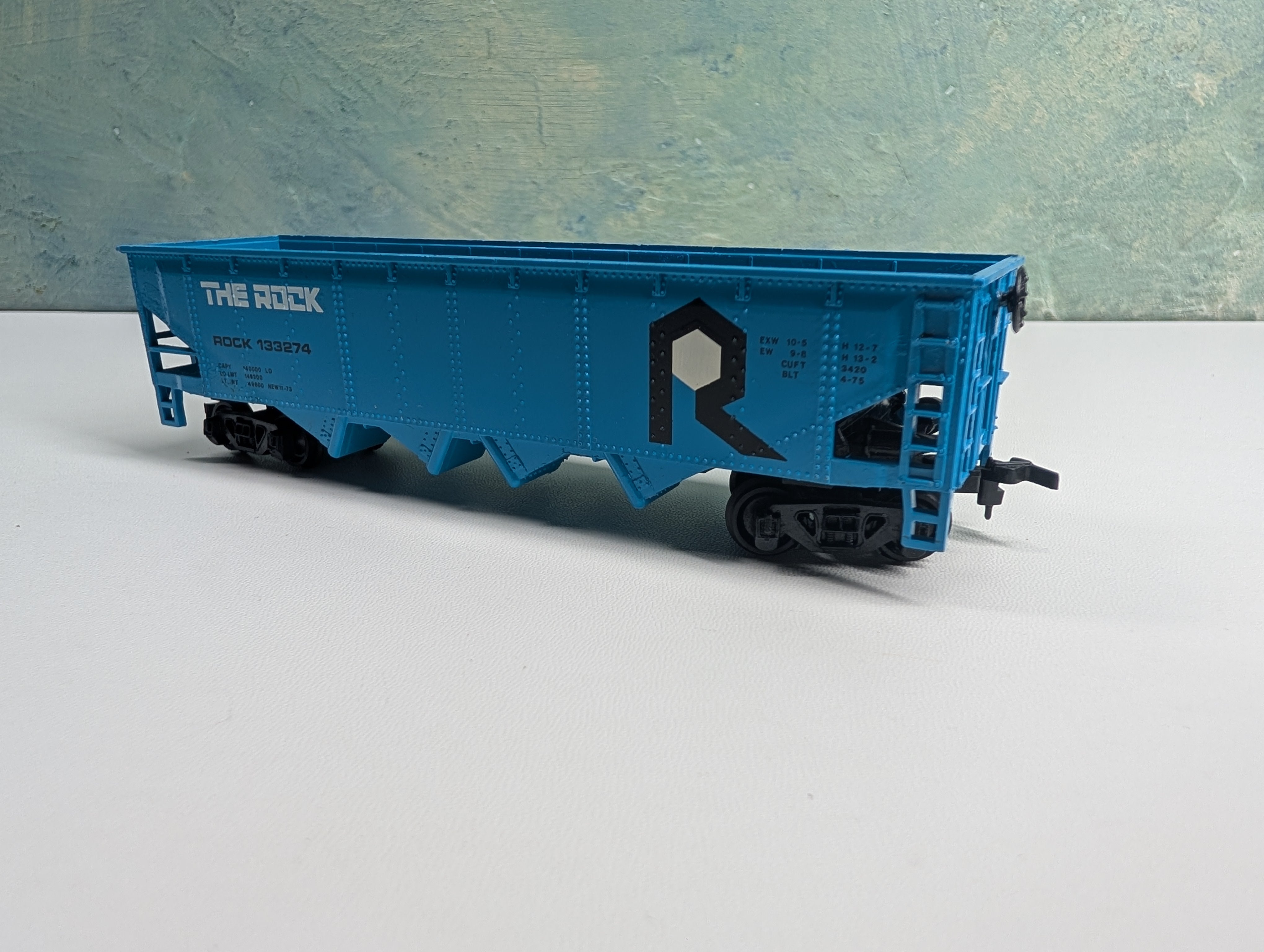 USED Bachmann HO Scale Quad Hopper Rock #133274
