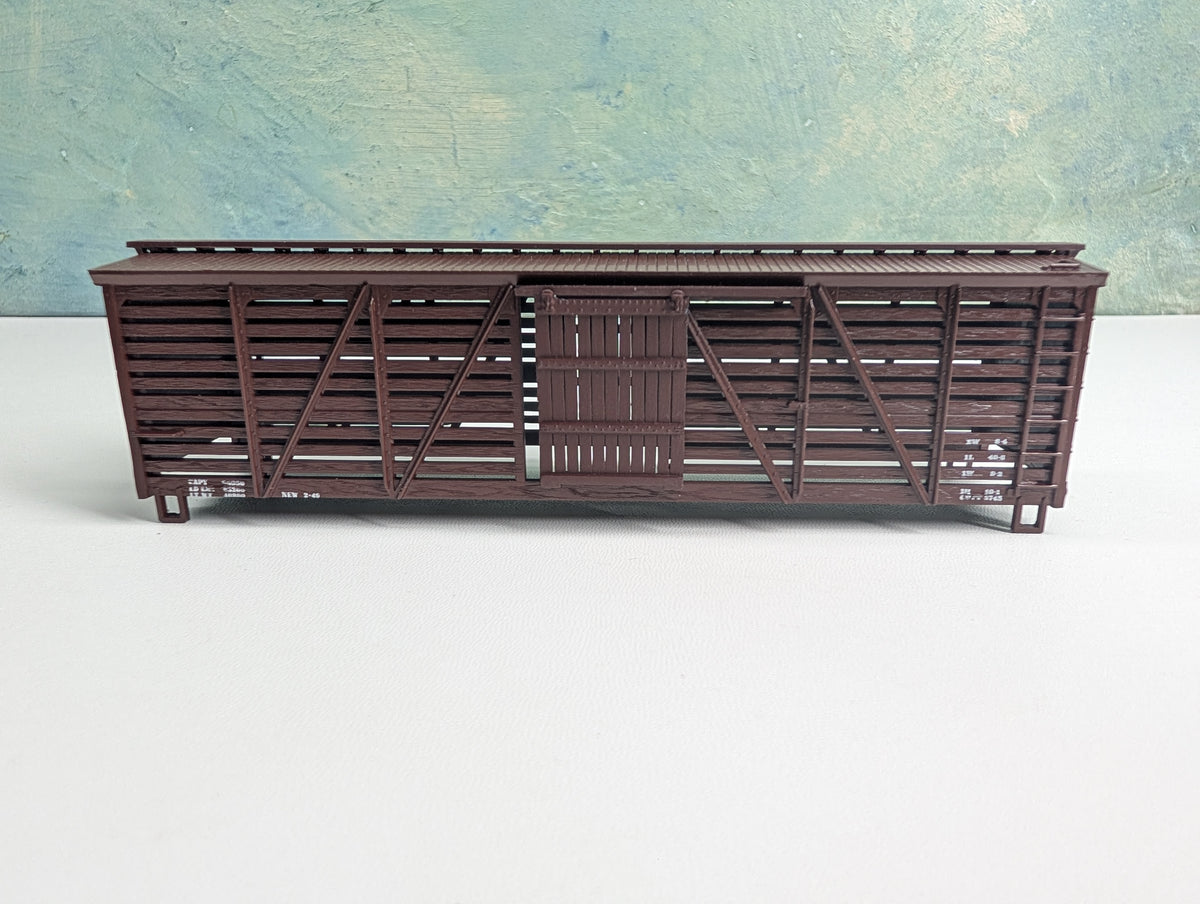 USED HO Scale 40' Stock Car Shell Dim Data