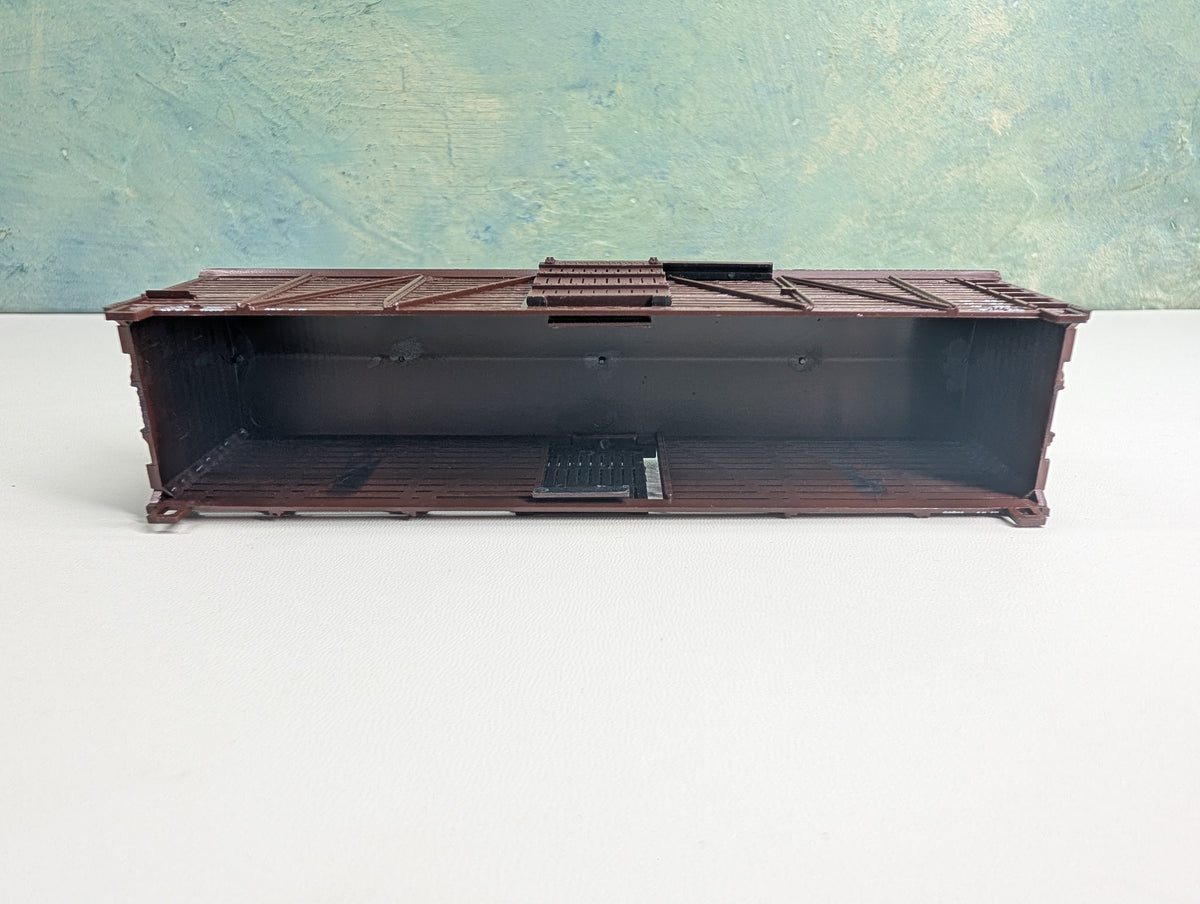 USED HO Scale 40' Stock Car Shell Dim Data