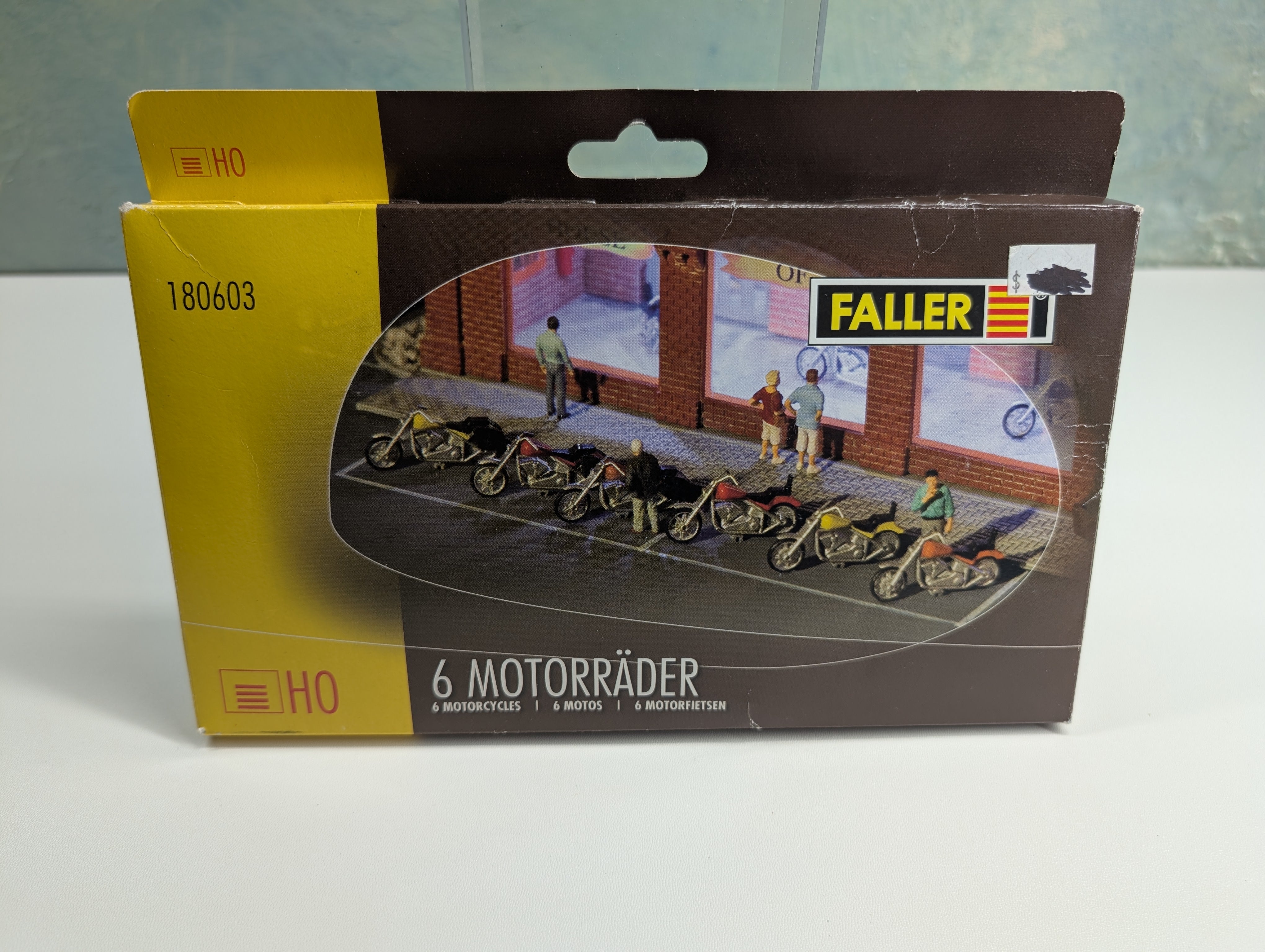 Faller 180603 HO Scale Motorcycles KIT (6 pcs)