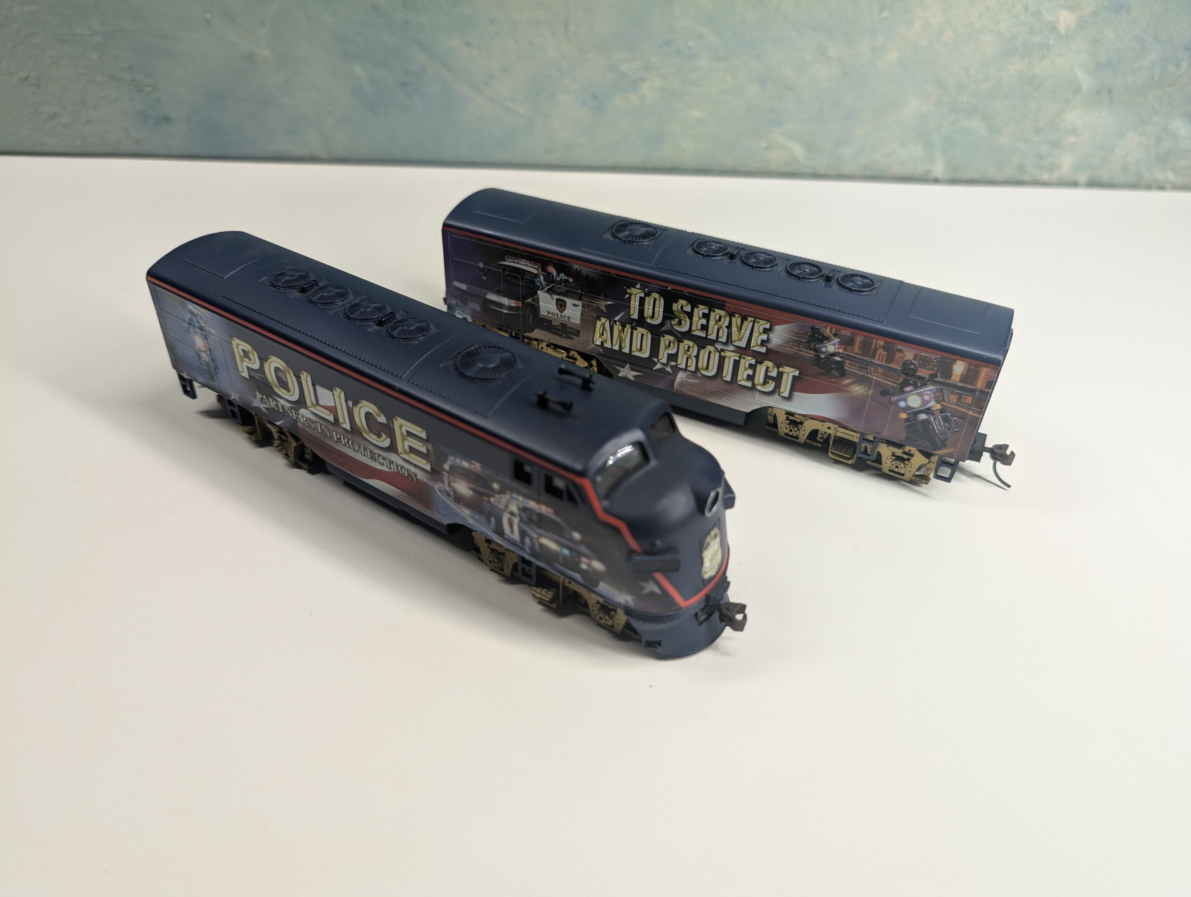 USED Bachmann HO Scale Police Serve and Protect A & B Diesel Locomotives Tested!